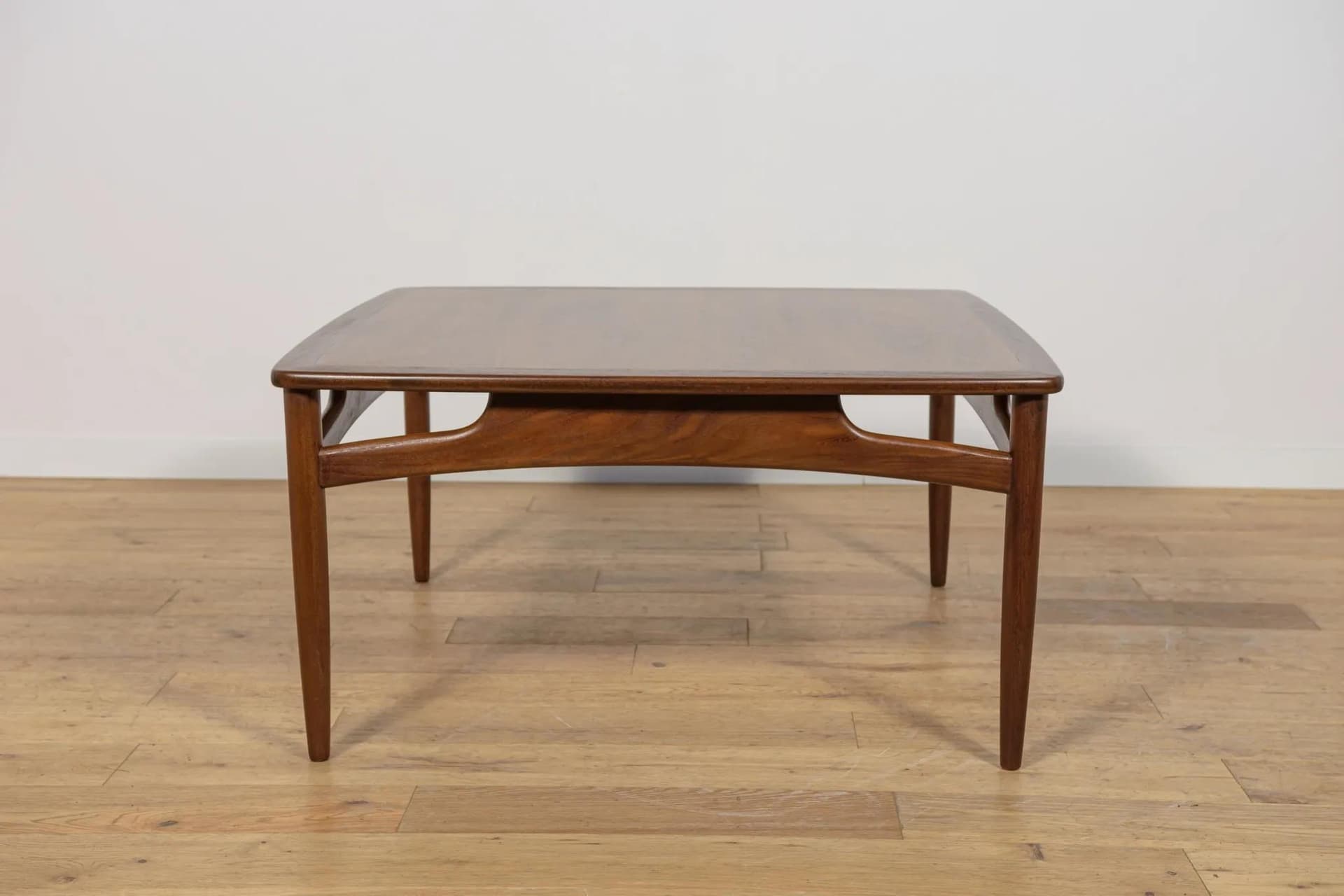 Coffee table, brown teak, G-Plan, United Kingdom, 1960s. - 71179