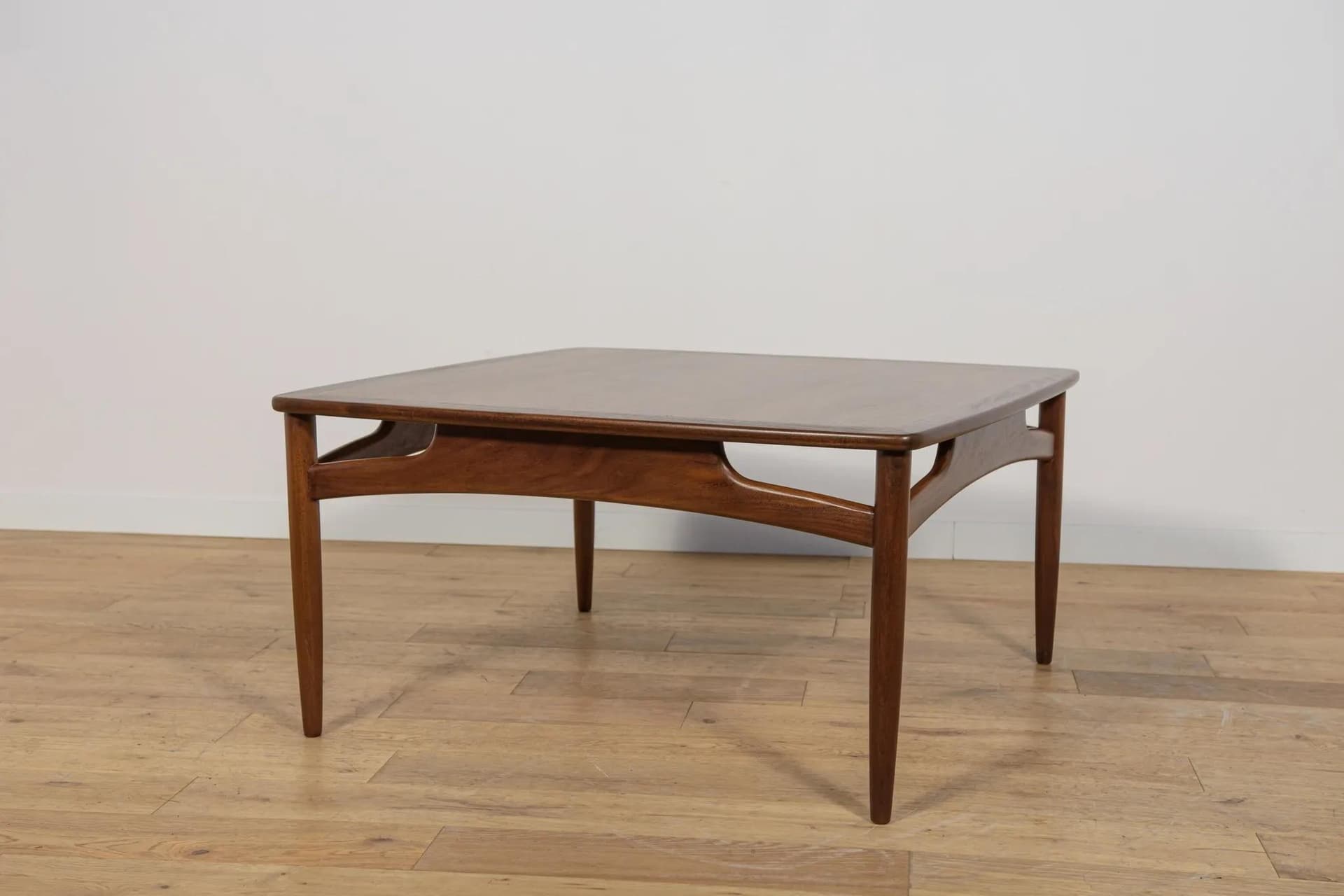 Coffee table, brown teak, G-Plan, United Kingdom, 1960s. - 71182