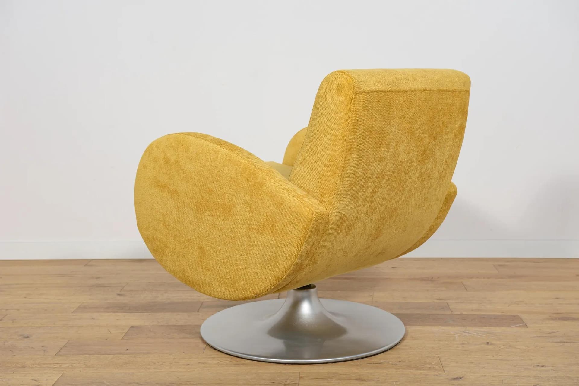 Fotel obrotowy Mid Century, tkanina żółta, metal, Dania, lata 60. - 71099