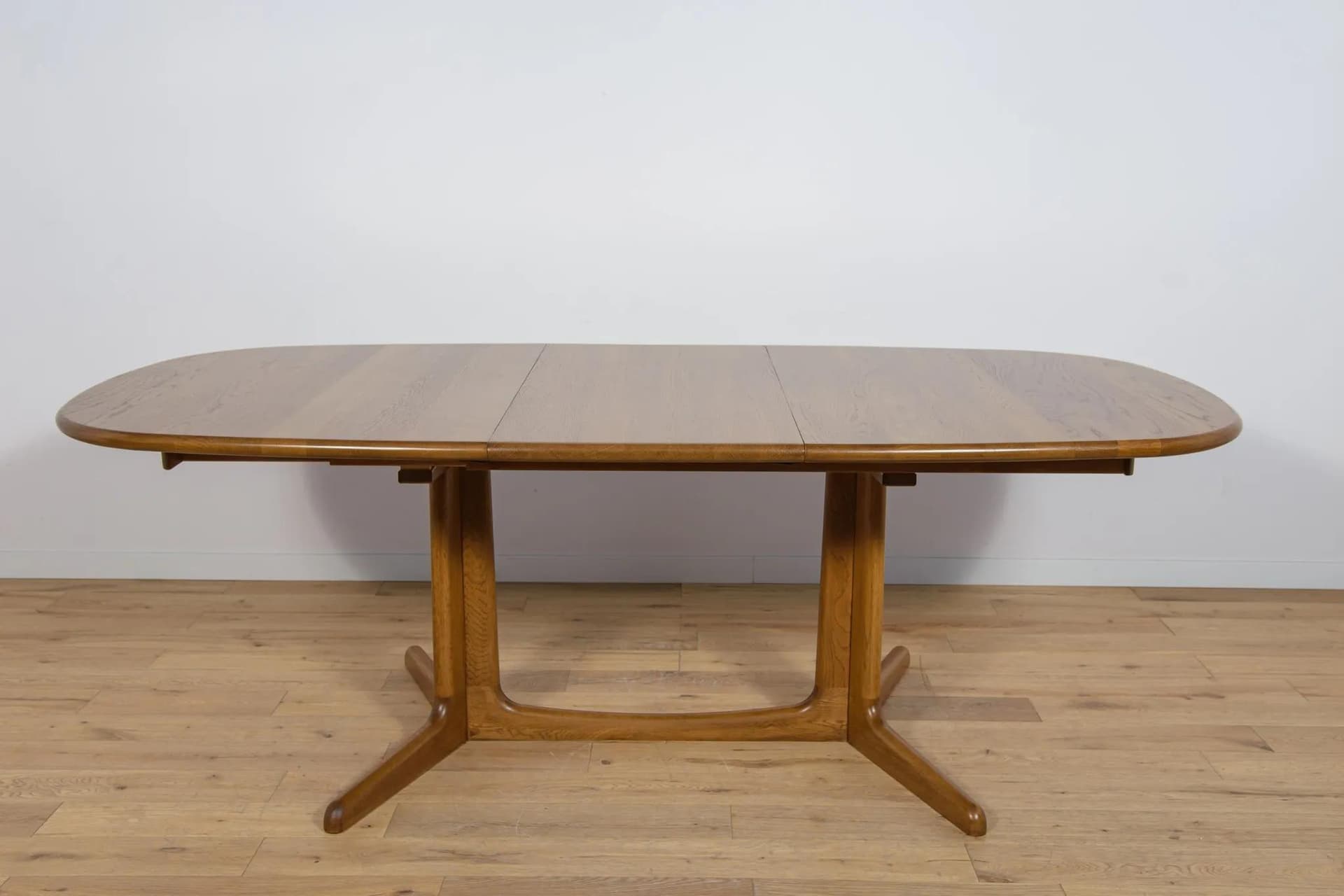 Extendable Table, brown oak, by N.O. Møller, Denmark, 1970s. - 71058