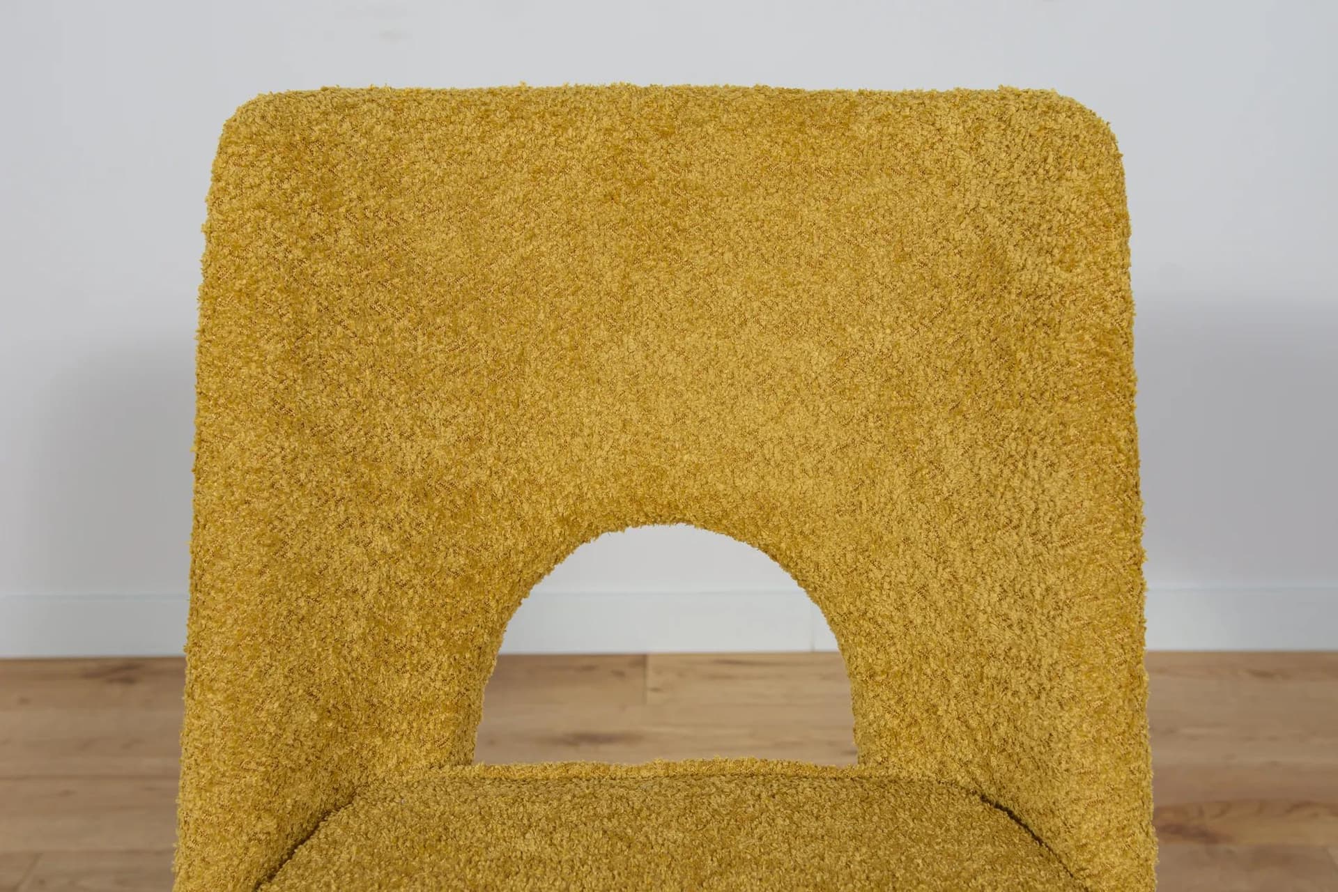 Set of six Muszelka chairs, yellow boucle, oak wood, Bydgoska Fabryka Mebli, Poland, 1960s. - 70783