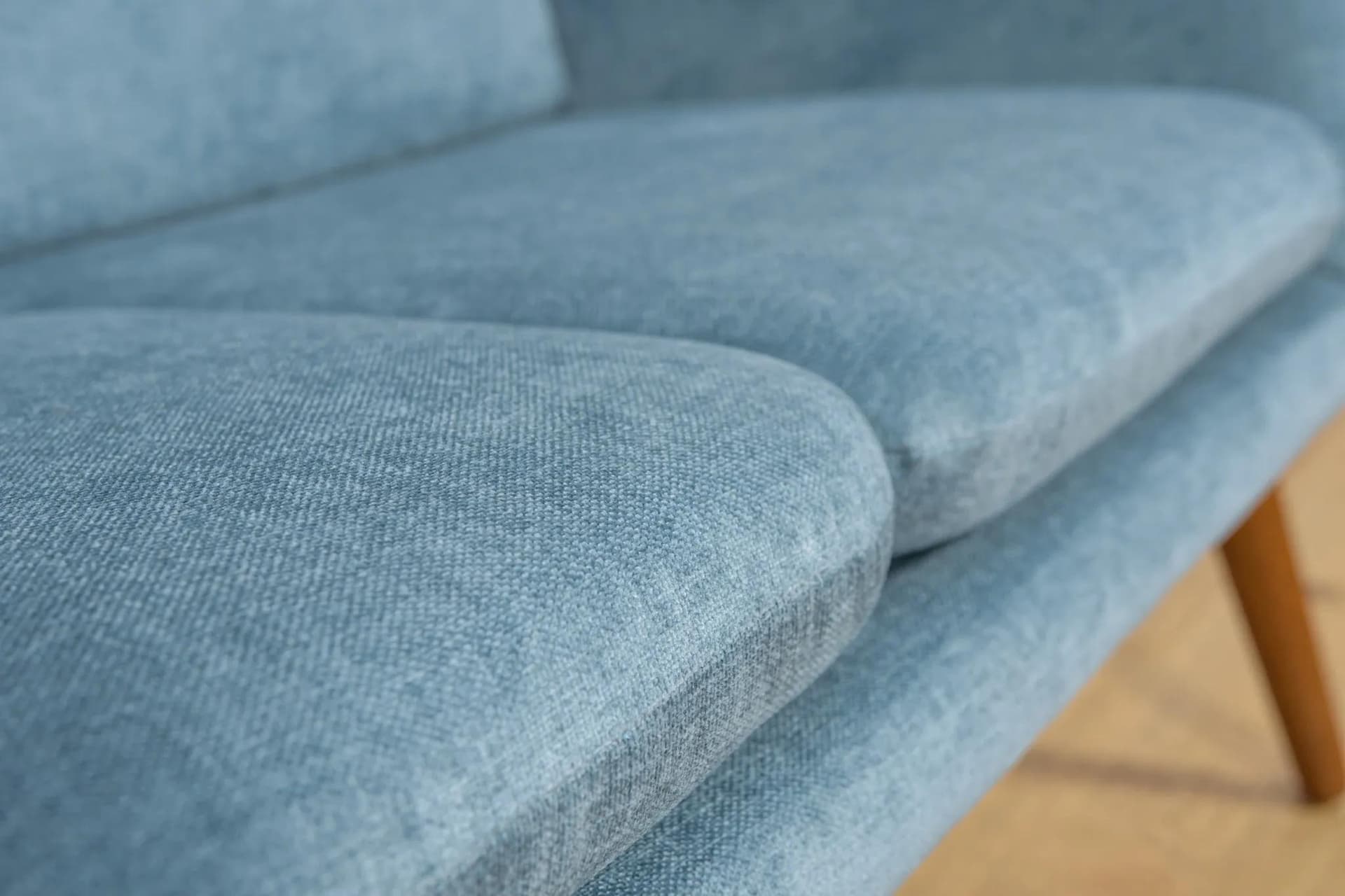 Sofa, dąb brązowy, tkanina niebieska, Dania, lata 60. - 70763