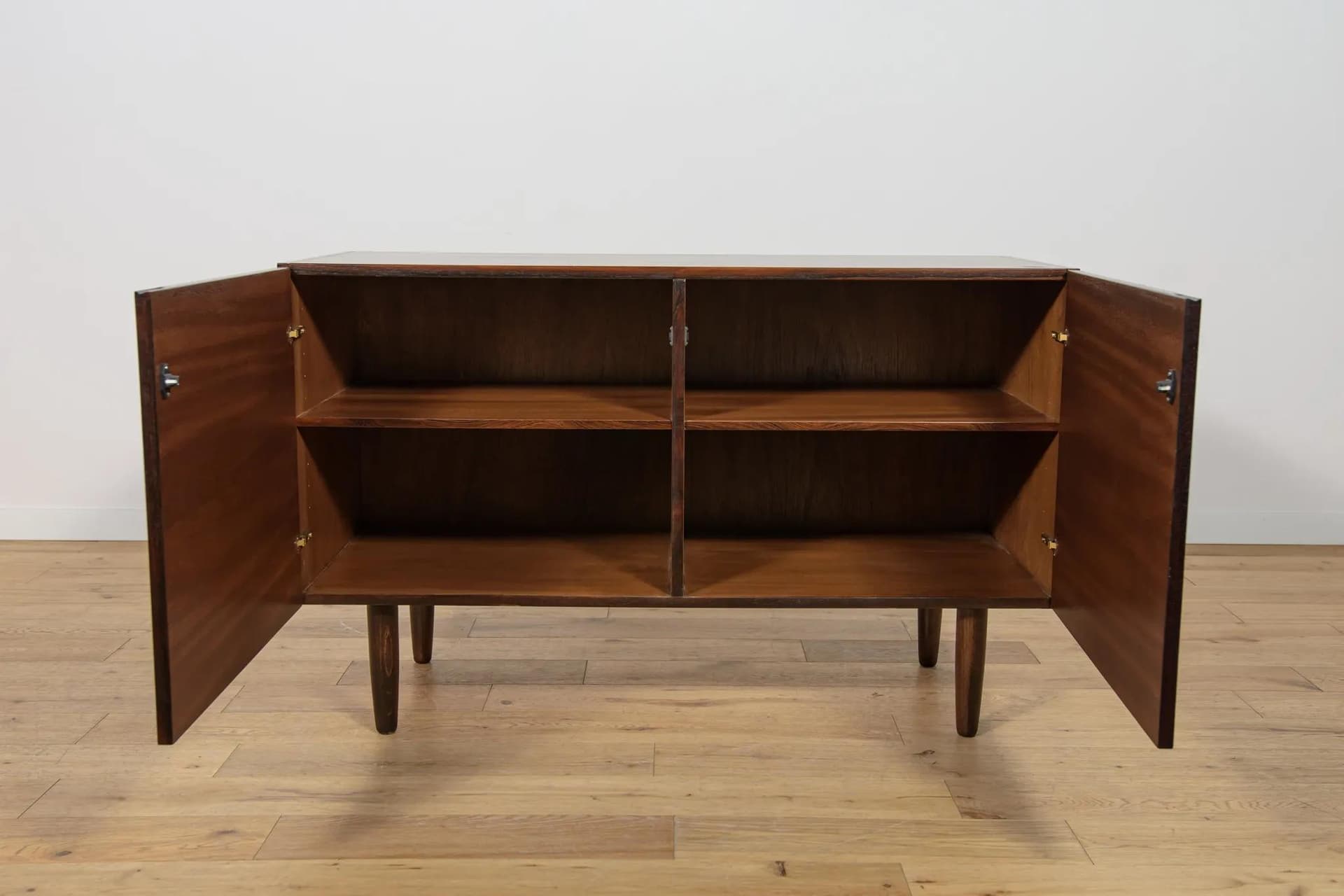 Sideboard, brown rosewood, by I. Kofod-Larsen, Faarup Møbelfabrik, Denmark, 1960s. - 70737