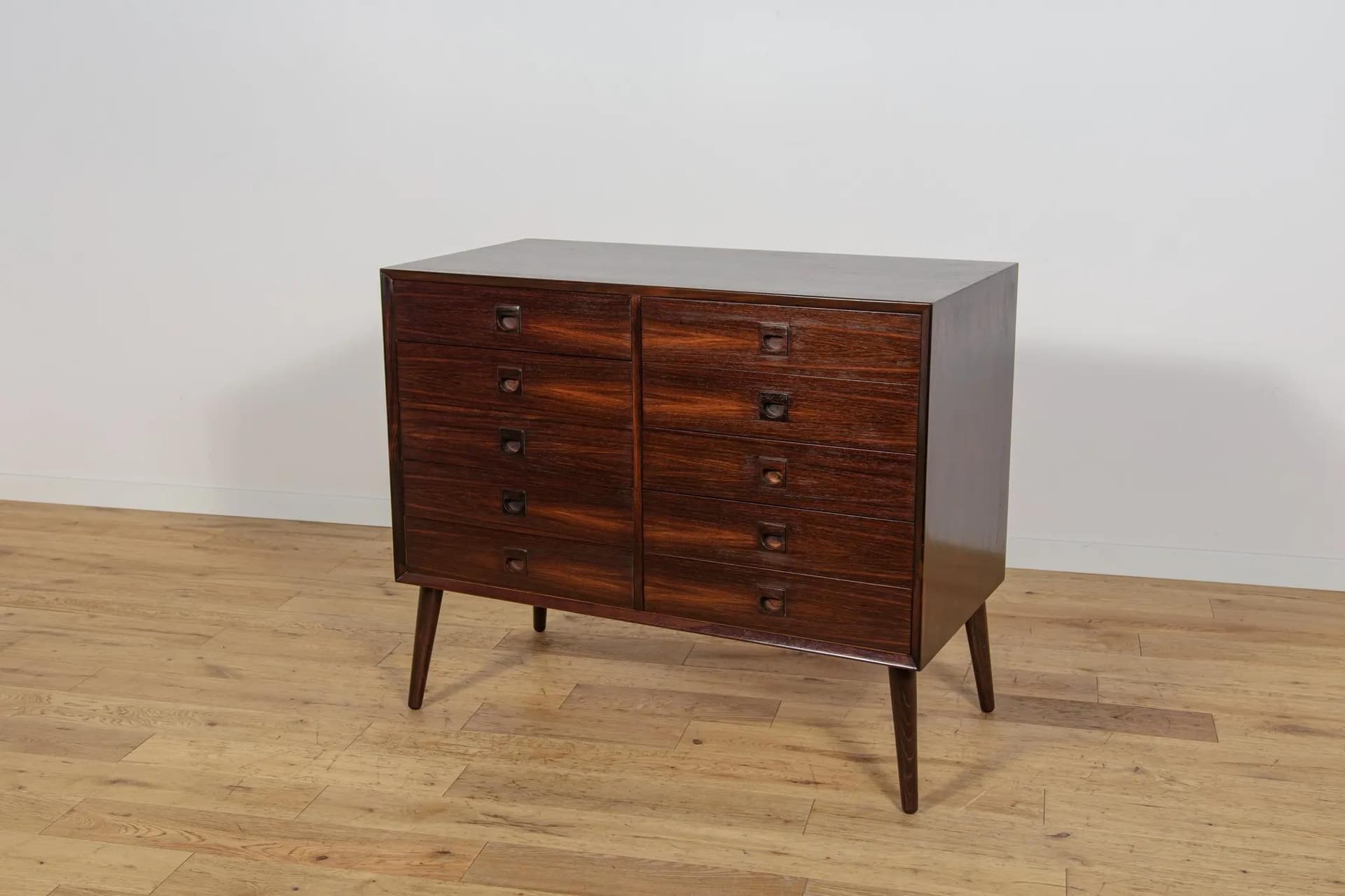 Chest of drawers, dark brown rosewood, Brouer Møbelfabrik, Denmark, 1960s. - 70662