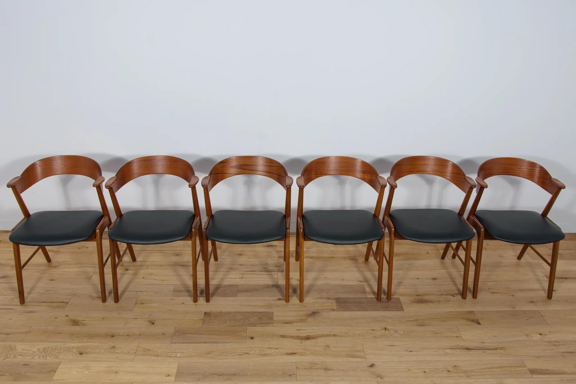 Set of six chairs, brown teak, black leather, Korup Stolefabrik, Denmark, 1960s. - 70627