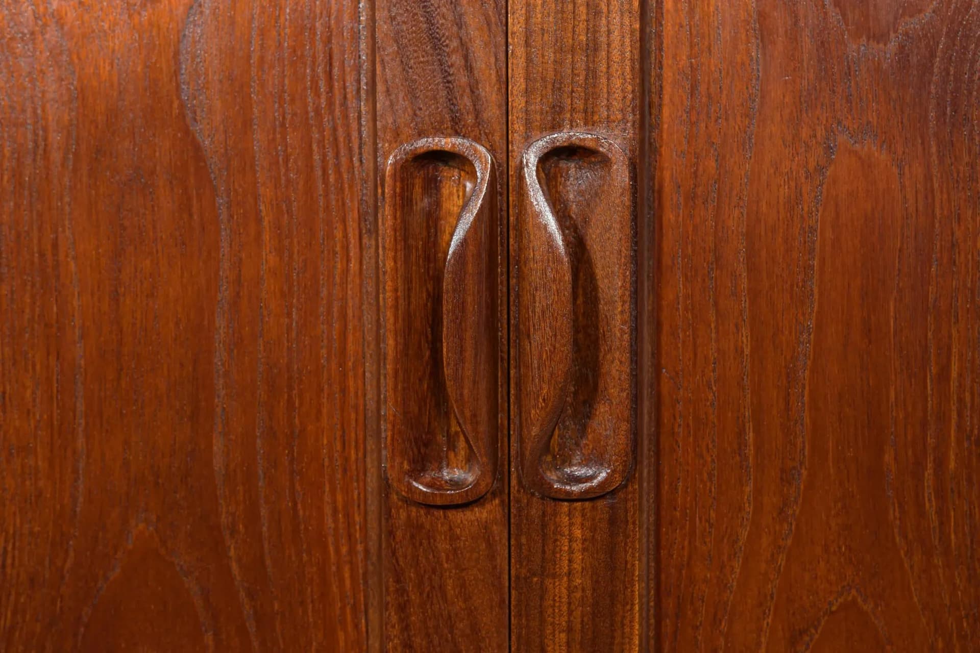 Komoda, teak brązowy ciemny, proj. V. Wilkins, G-Plan, Wielka Brytania, lata 60. - 70375