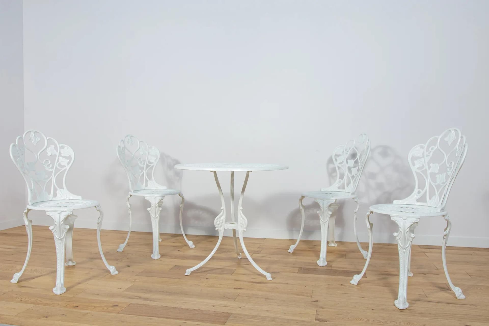 Komplet mebli ogrodowych, Art Nouveau, aluminium biały, Wielka Brytania, lata 50. - 70341