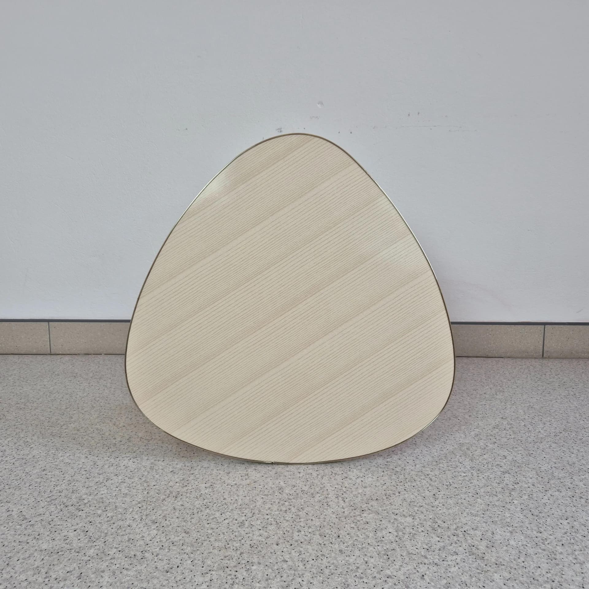 Stolik kawowy tripod, beżowy, buk, Niemcy, lata 60. - 73115