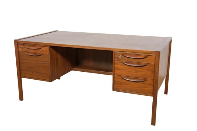 Desk, brown walnut, by J. Risom, United States, 1960s. - DIMENSION