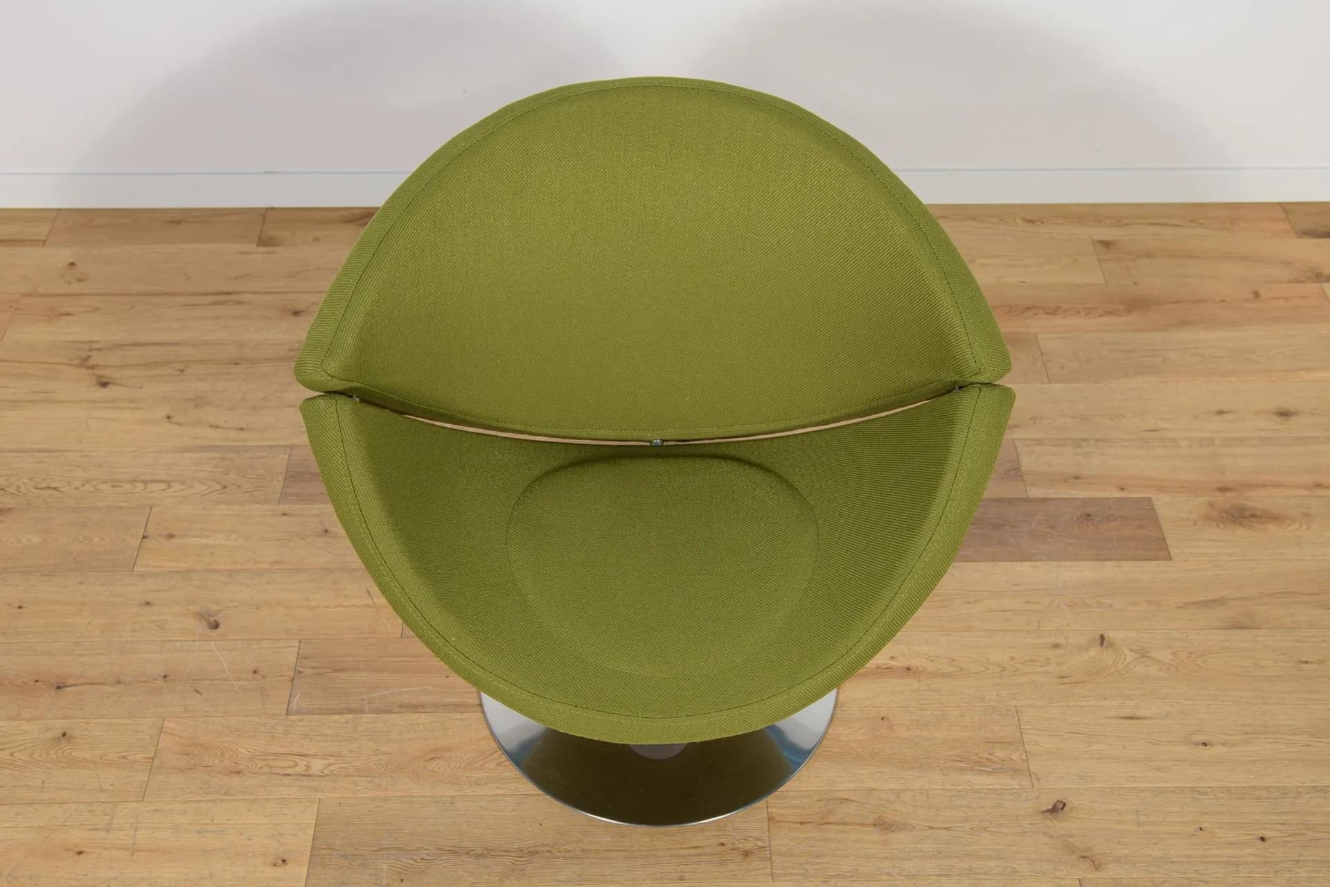 Para foteli EJ 96 Apollo, oliwkowy, wełna, stal szczotkowana, proj. P. Hjort Lorentzen & J. Foersom, Dania, XXI w. - 70004