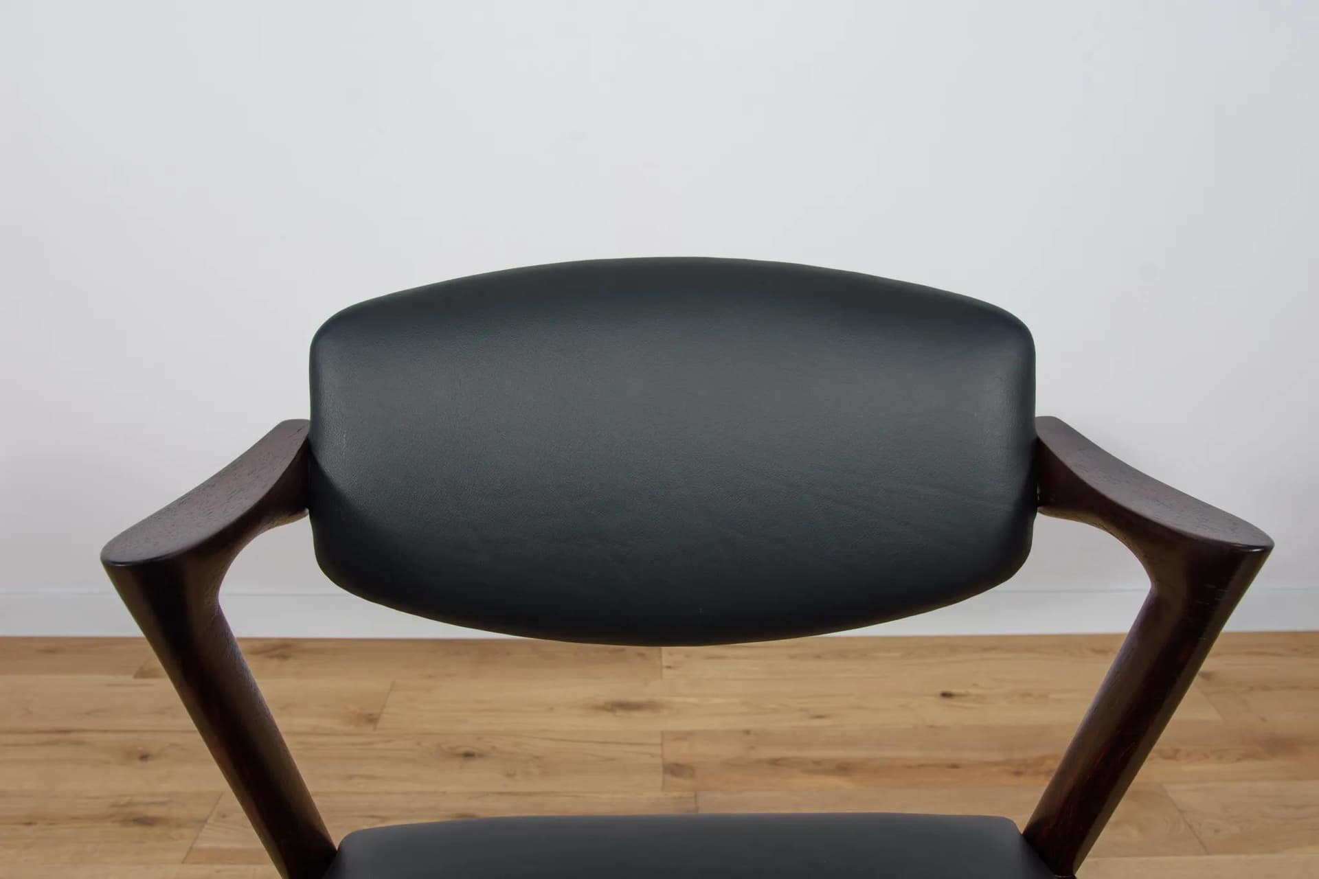 Set of six chairs Model 42, dark brown rosewood, black leather, by K. Kristiansen, Denmark, 1960s. - 69992