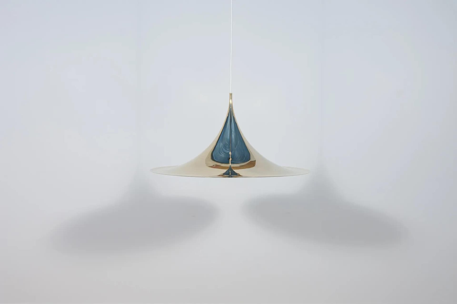 Lampa wisząca Semi Ø70 cm, aluminium złoty, proj. C. Bonderup, T. Thorup, Fog & Morup, Dania, lata 70. - 69880