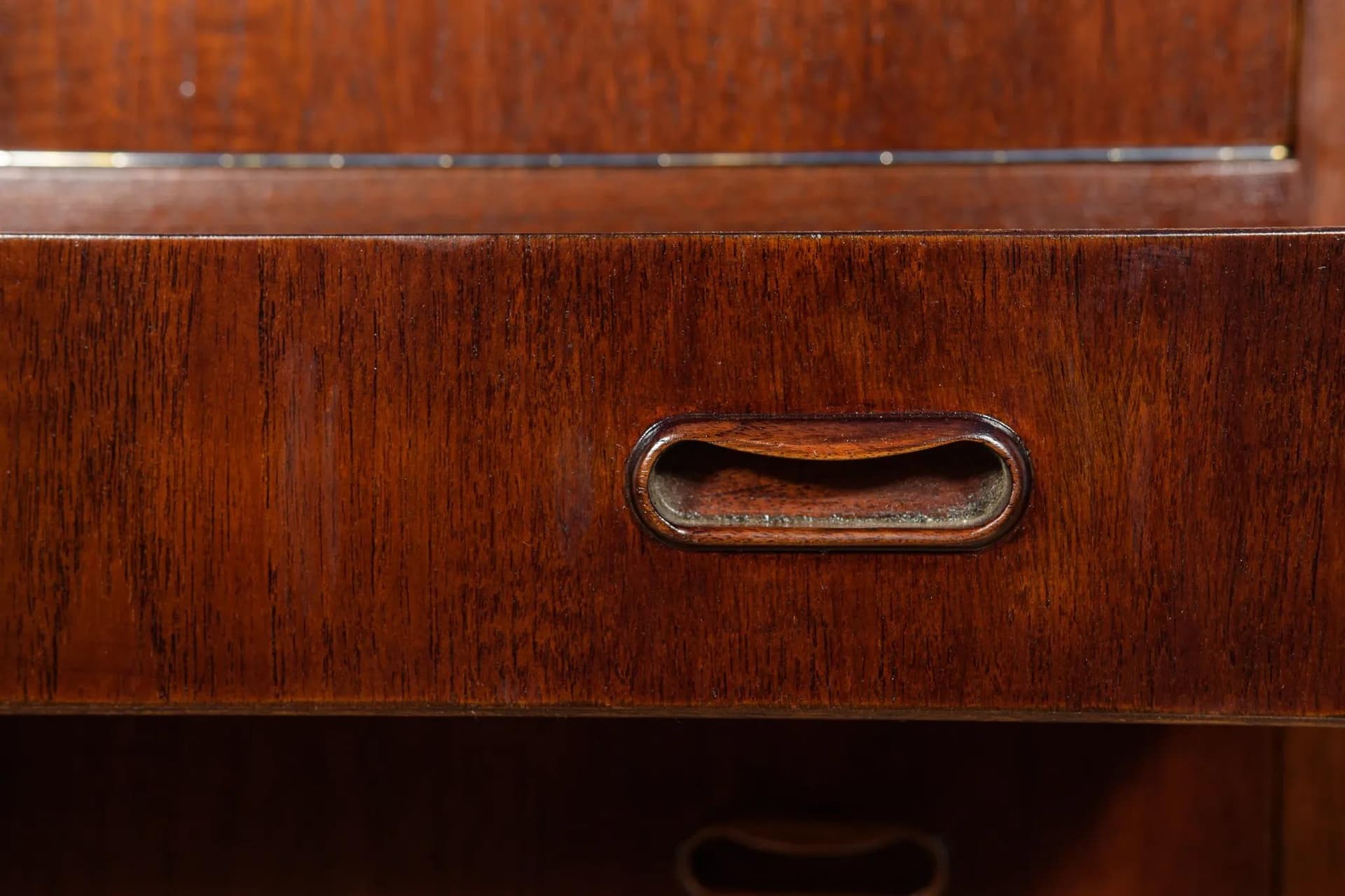 Komoda z barkiem, teak brązowy, Dania, lata 60. - 69705