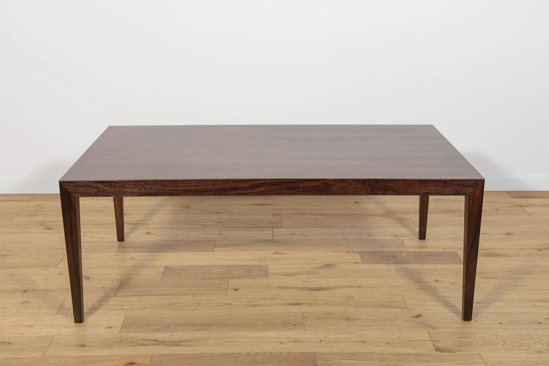 Stolik kawowy, palisander brązowy, proj. S. Hansen, Haslev Møbelsnedkeri, Dania, lata 60. - 72701