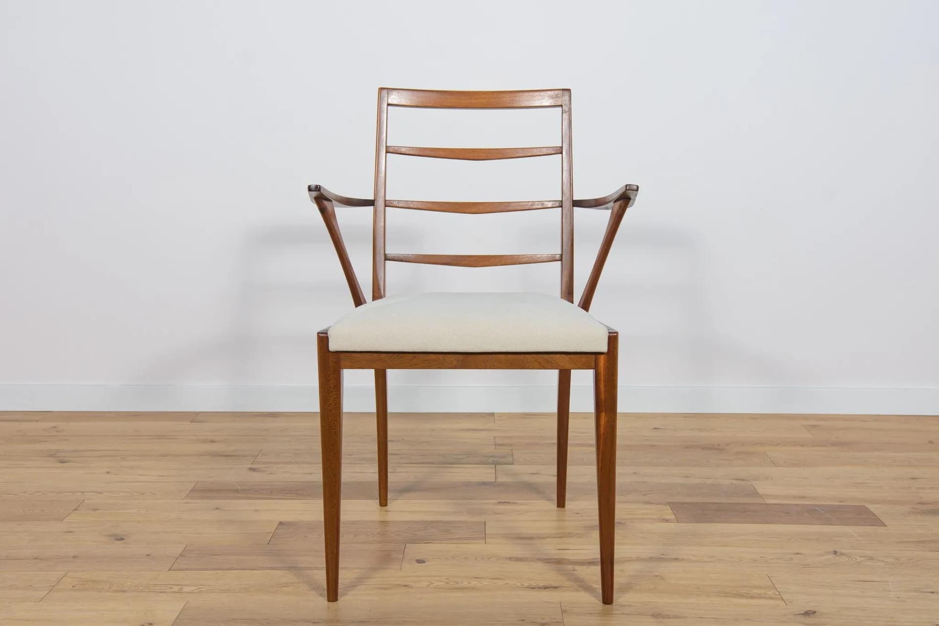 Set of six chairs and two armchairs, teak, ivory white, McIntosh, United Kingdom, 1960s. - 72633