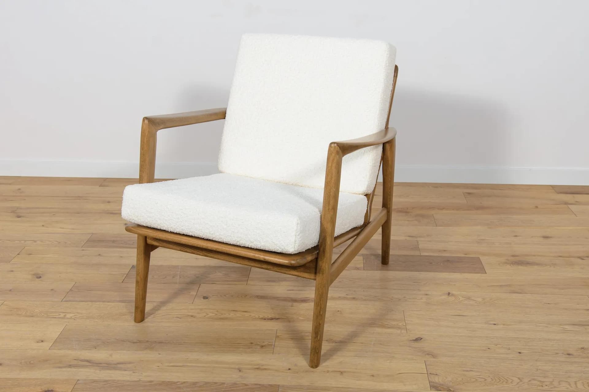 Pair of armchairs 300-139, white boucle, walnut beech, Swarzędzka Fabryka Mebli, Poland, 1960s. - 74197