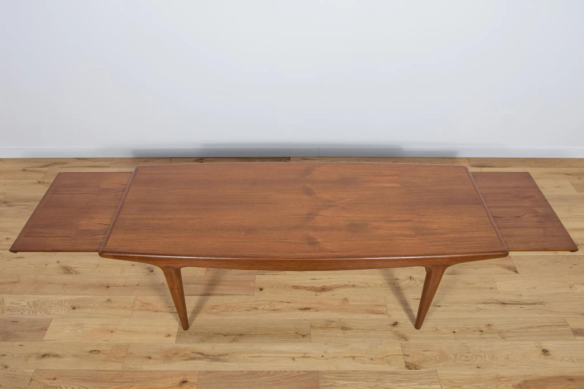 Stolik kawowy, drewno tekowe brązowy, proj. J. Andersen, CFC Silkeborg, Dania, lata 60. - 74026