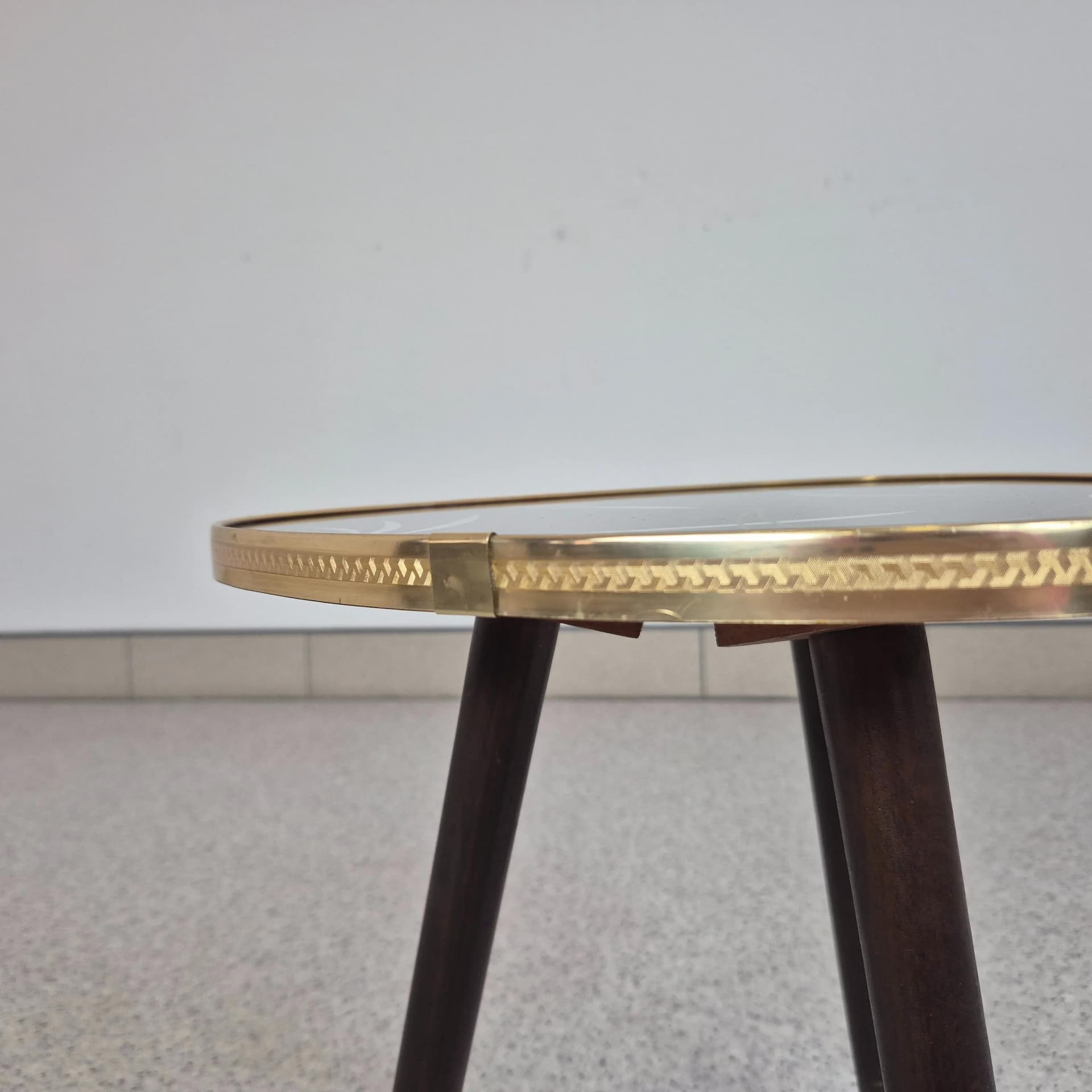 Kwietnik Rockabilly, szkło czarne, drewno, Niemcy, lata 60. - 73611