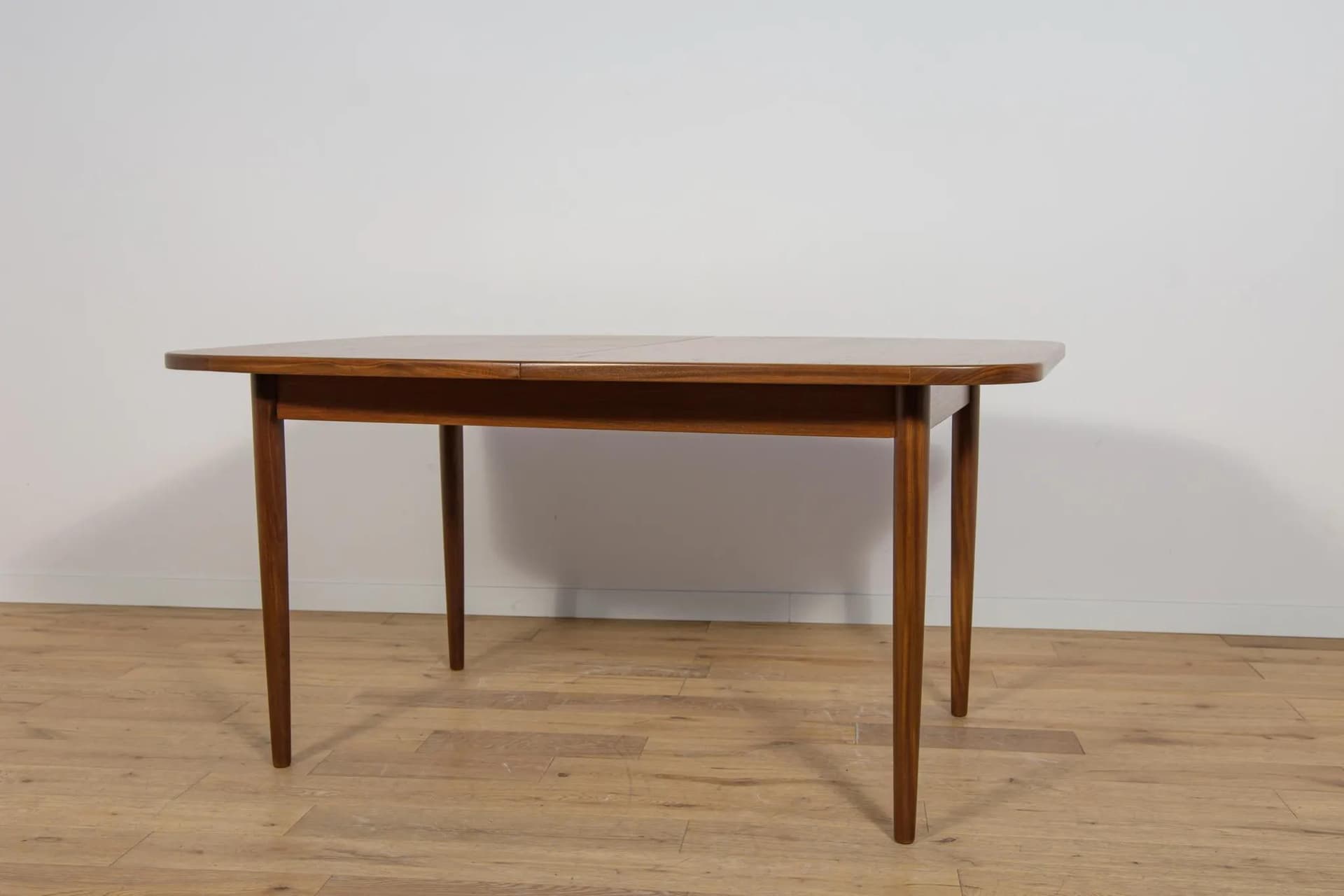 Extendable dining table, brown teak, G-Plan, United Kingdom, 1960s. - 75031