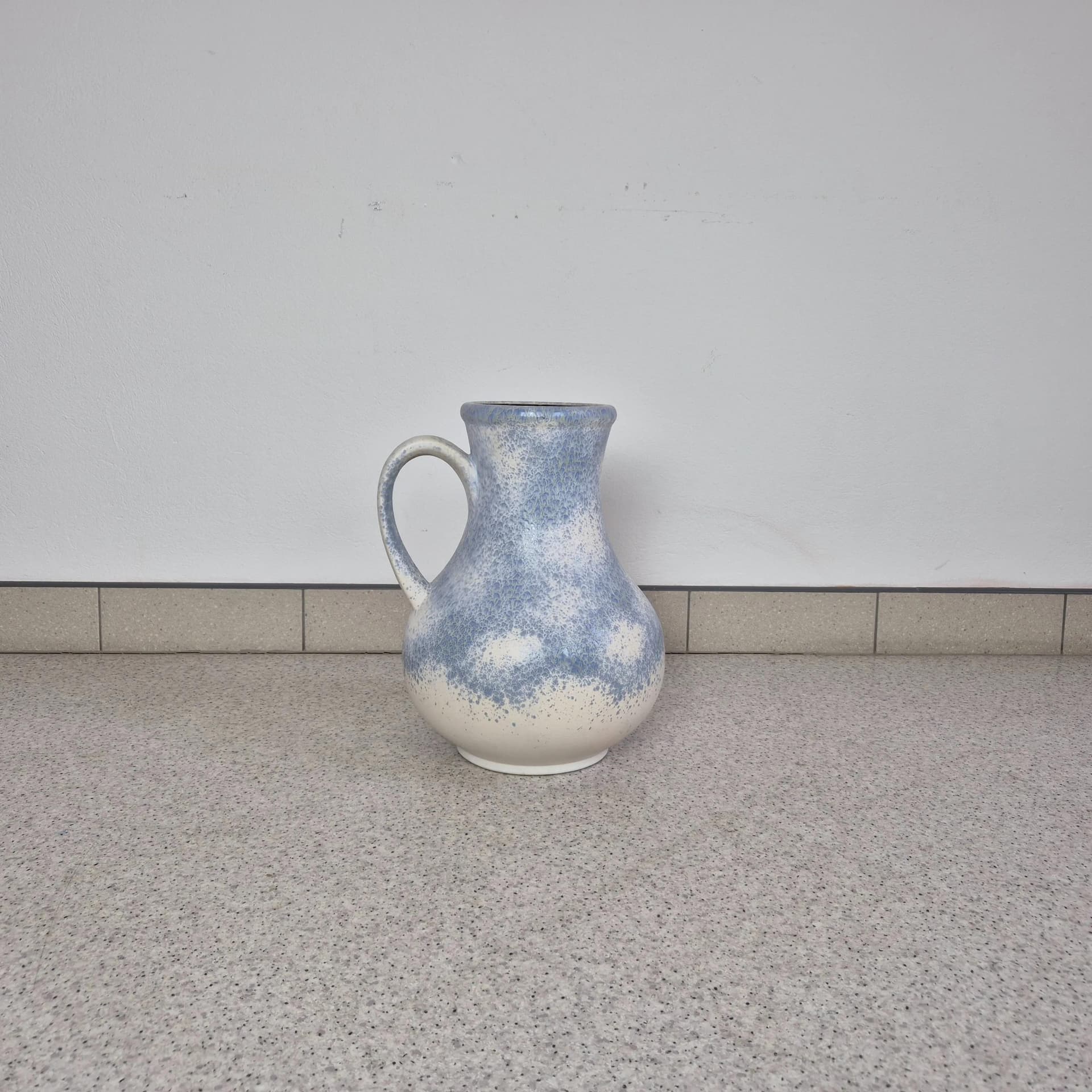 Wazon podłogowy 038/40, biały jasnoniebieski, ceramika, Dumler & Breiden, Niemcy, lata 60. - 75581