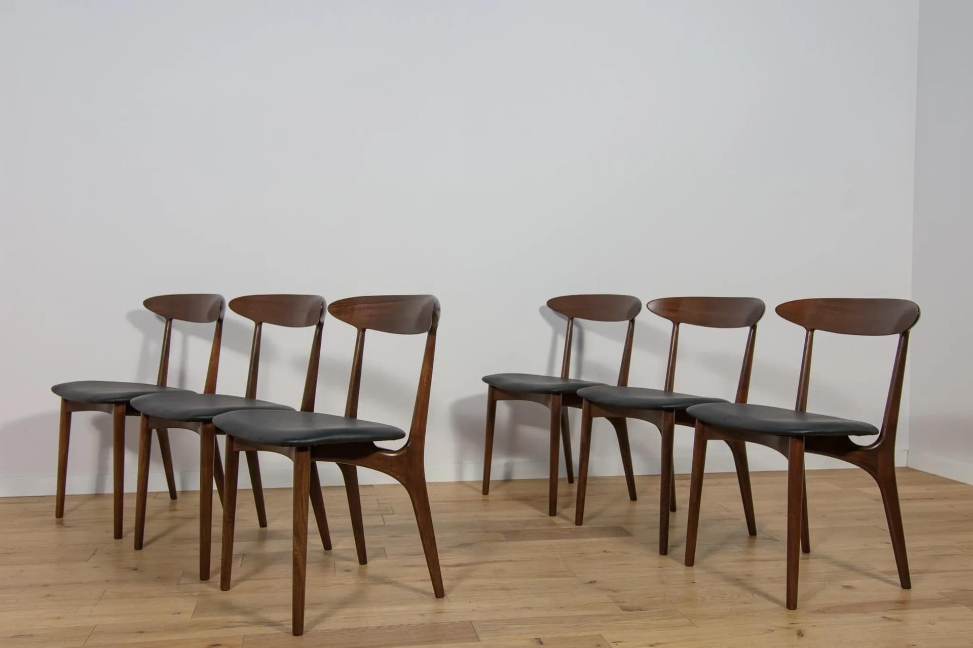 Set of six chairs Model 27, brown rosewood, black leather, by K. Østervig, Denmark, 1960s. - 74918