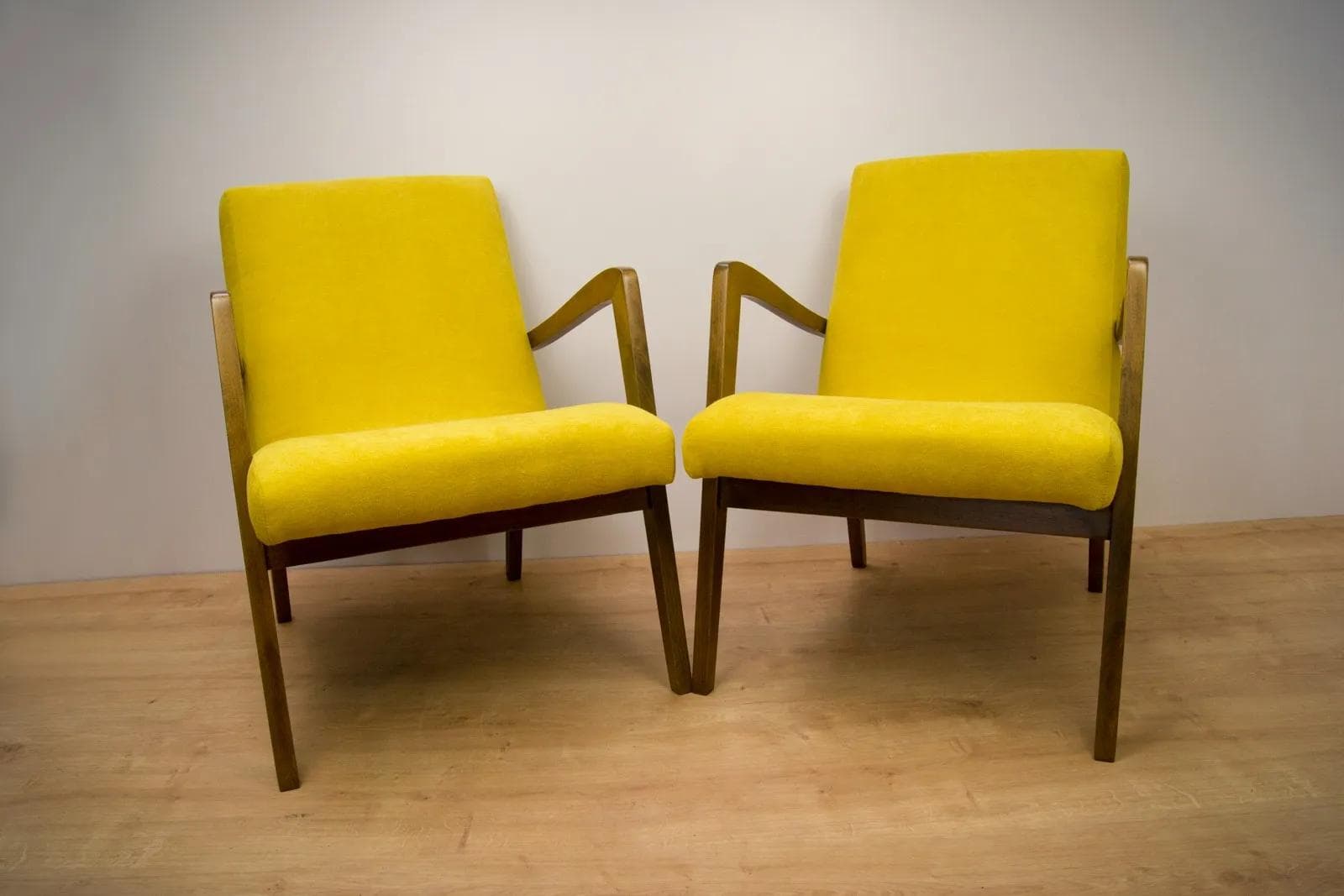 Pair of armchairs model 300-138, yellow fabric, oak-stained beech, Bystrzyckie Fabryki Mebli, Poland, 1960s. - 74828