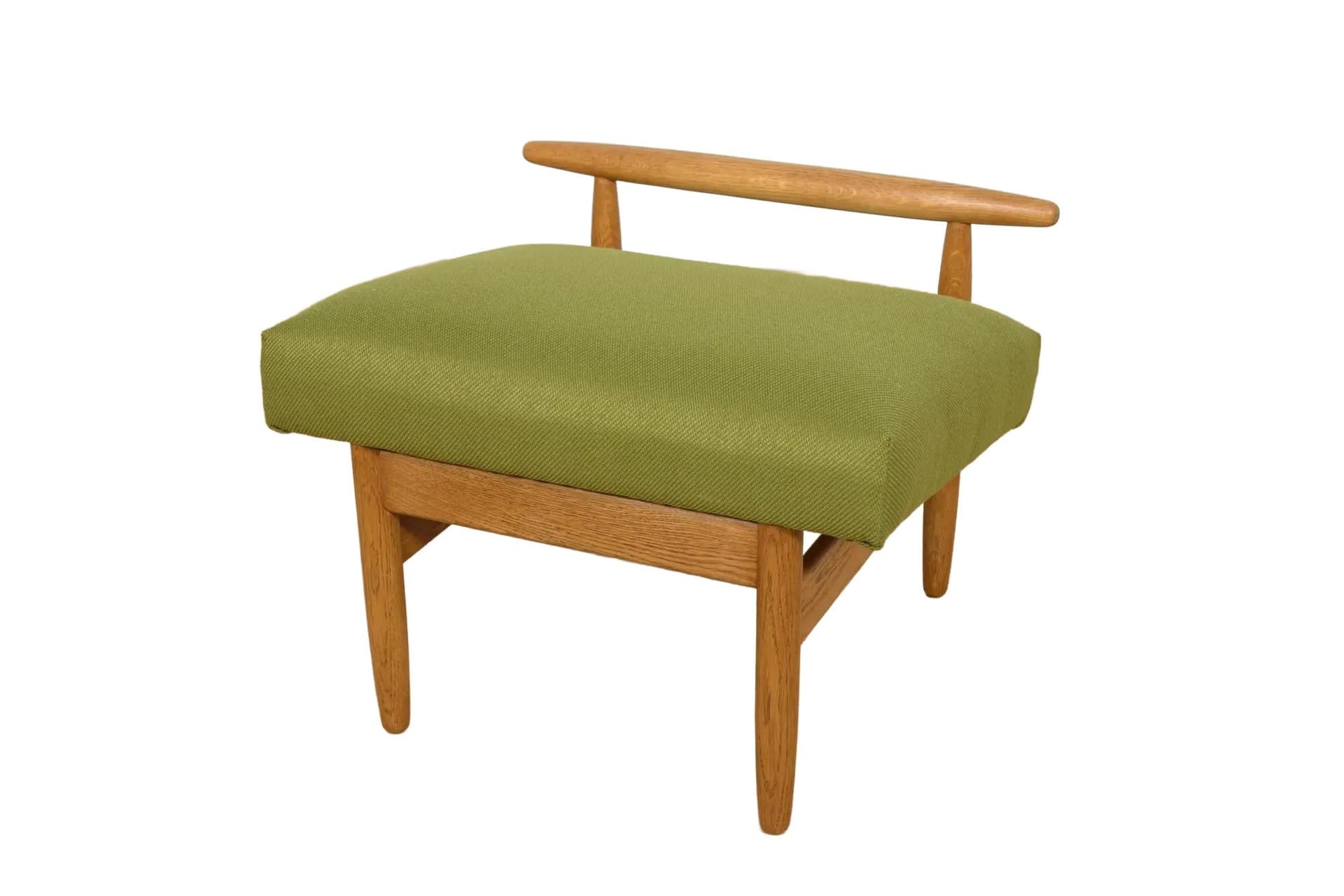 Stołek J 65, dąb brązowy, tkanina zielona, proj. E. A. Johansson, FDB Møbler, Dania, lata 50.