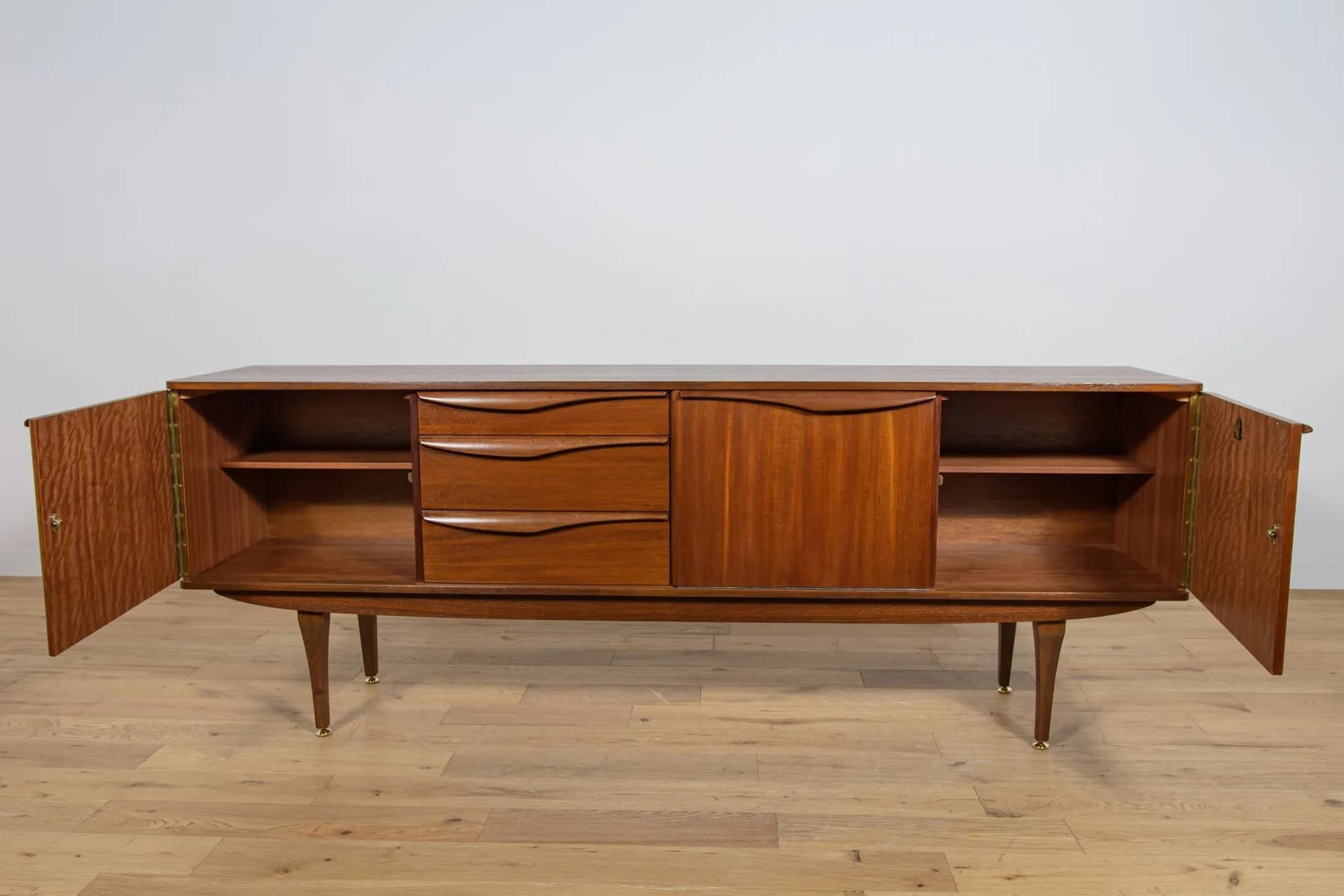 Sideboard, brown teak, Stonehill, United Kingdom, 1960s - 74234