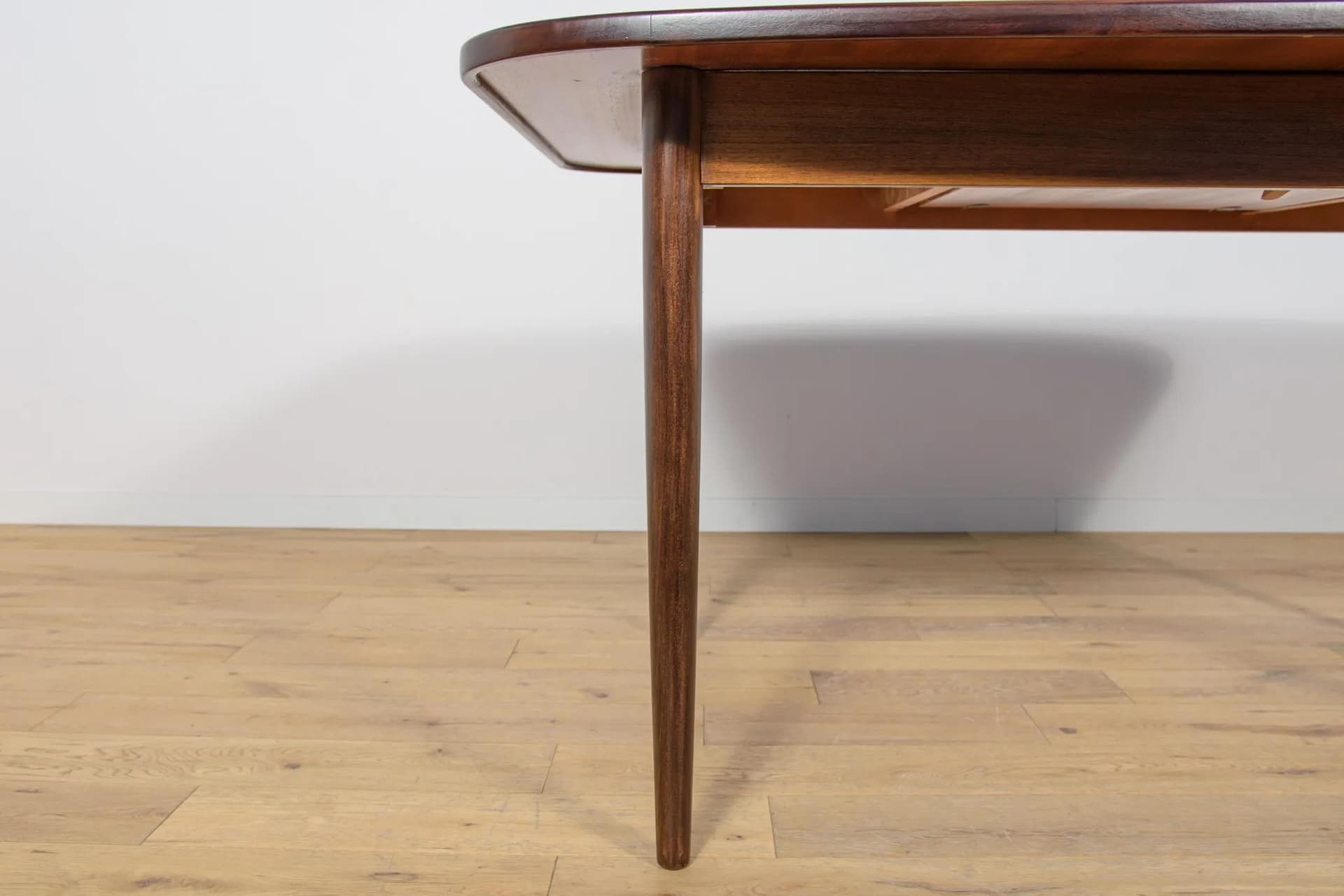 Extendable Table, brown teak, G-Plan, United Kingdom, 1960s. - 75194