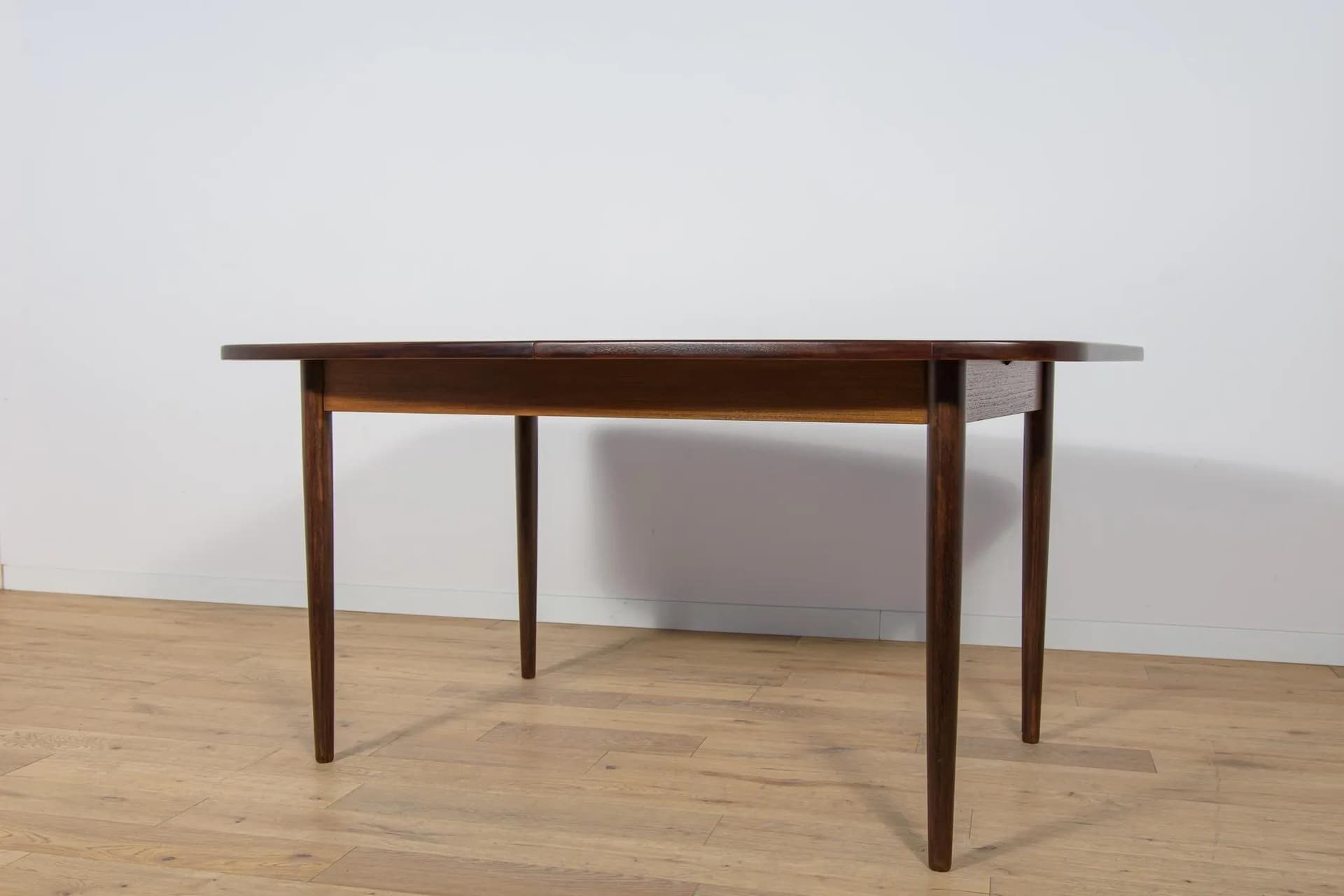Extendable Table, brown teak, G-Plan, United Kingdom, 1960s. - 75195