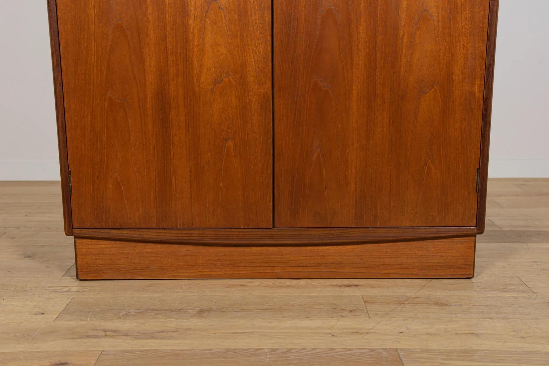 Szafa dwudrzwiowa, teak brązowy, G-Plan, Wielka Brytania, lata 60. - 75143