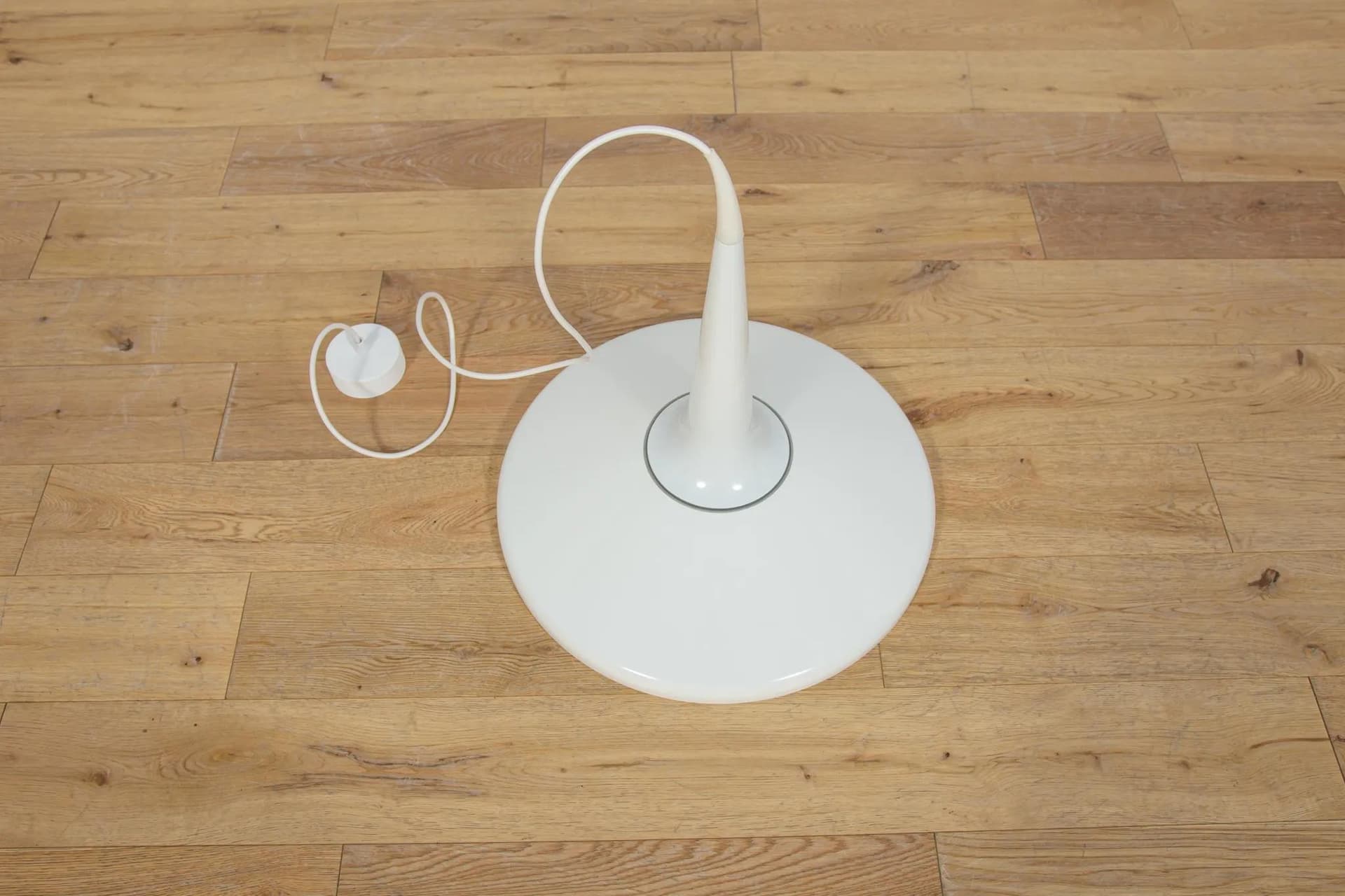 Lampa wisząca Juicy, aluminium biały, proj. K. Salto, T. Sigsgaard, Fritz Hansen, Dania, XXI w. - 75382