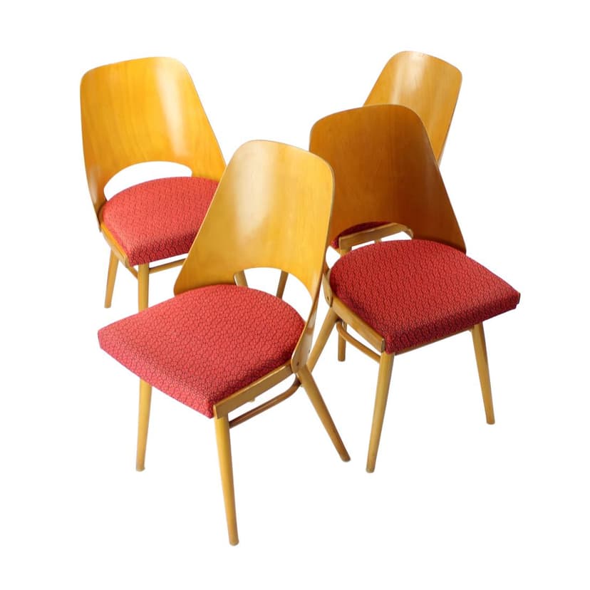 Zestaw czterech krzeseł jadalnianych, tapicerka czerwona, buk, proj. O. Haerdtl, TON, Czechosłowacja, lata 60.