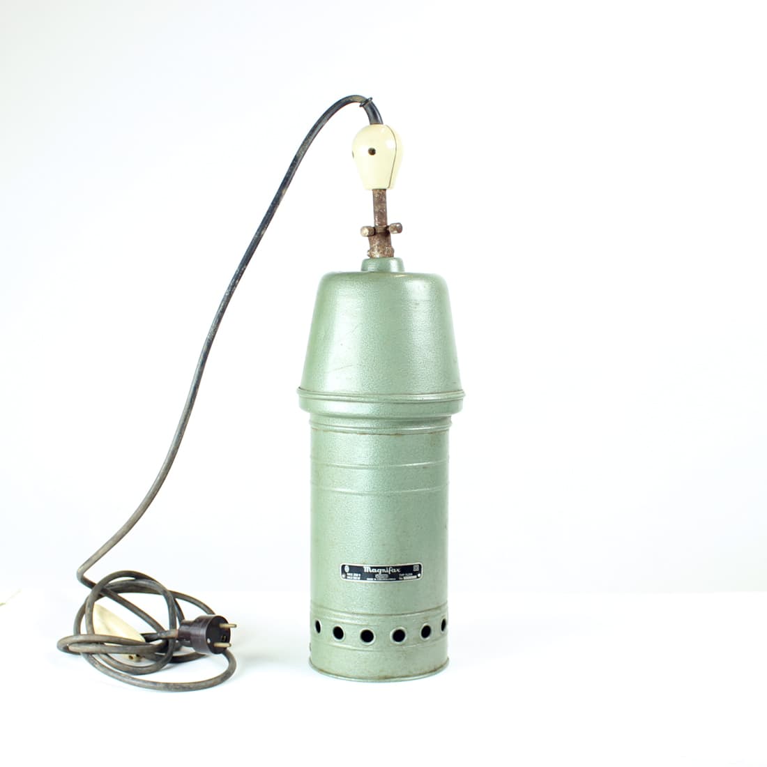 Lampa sufitowa industrialna, zielony, metal, Czechosłowacja, lata 50. - 75807