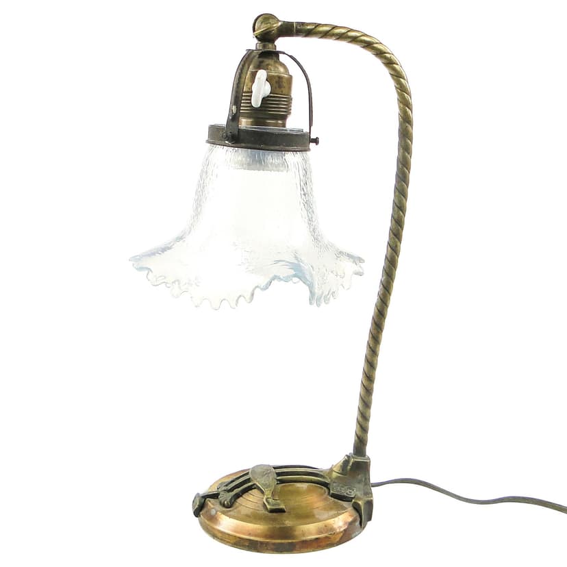 Table lamp, Art Nouveau, brass, iridescent glass, Germany, early 20th c.