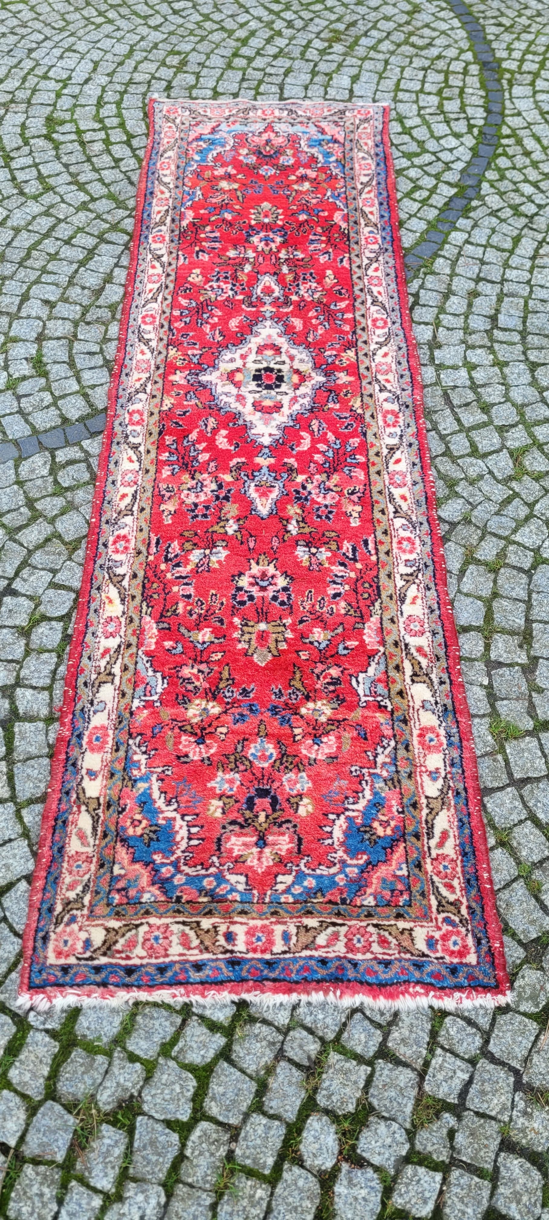 Chodnik Hamadan 78x285 cm, czerwony, wełna, Iran, lata 20. - 130627