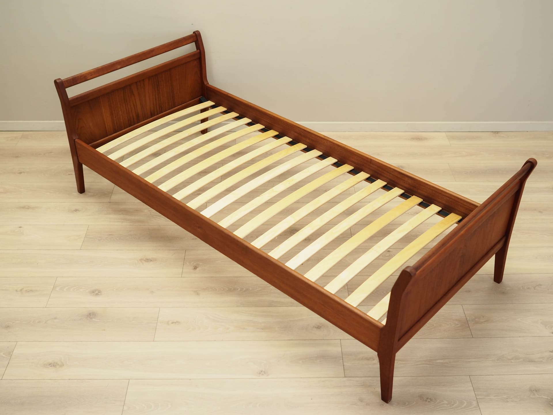 Łóżko, brązowy, teak, Dania, lata 70. - 171843