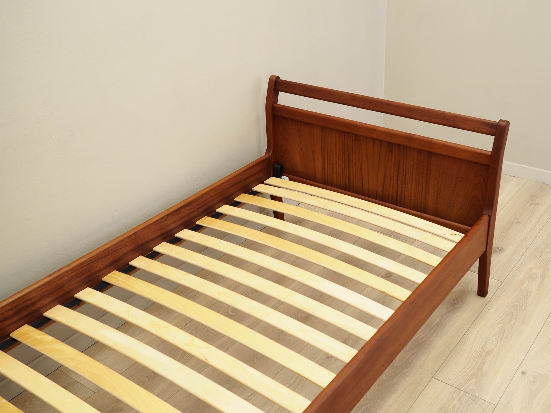 Łóżko, brązowy, teak, Dania, lata 70. - 171838