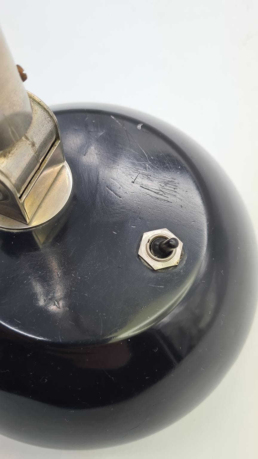 Lampa biurkowa Hala Zeist model 144, proj. H. Busquet, lata 40. - 185358