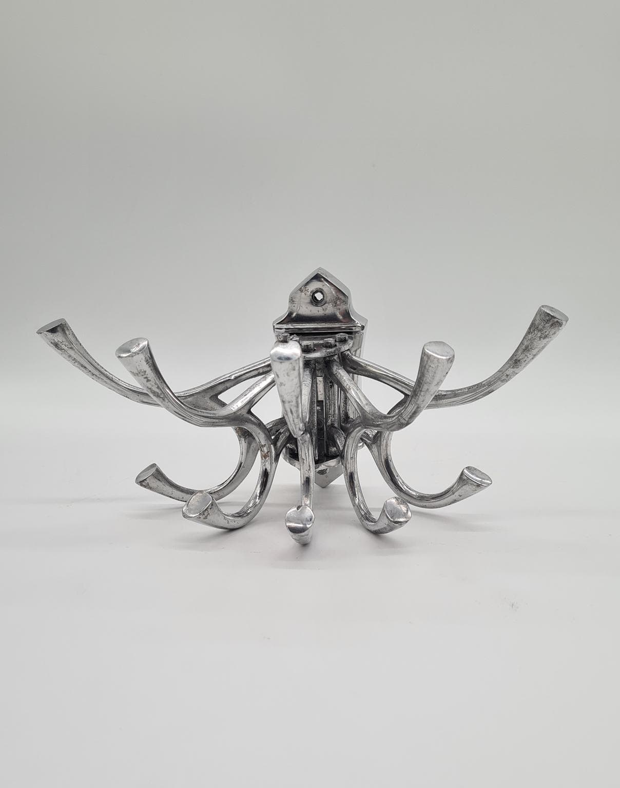 Vintage wieszak ścienny z aluminium | regulowane ramiona | styl industrial / mid-century - 185828