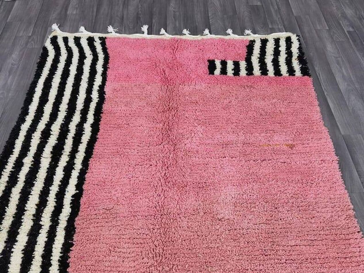 Ręcznie tkany dywan 100x200 cm, wełna, różowy, czarny, biały, Maroko - 204282