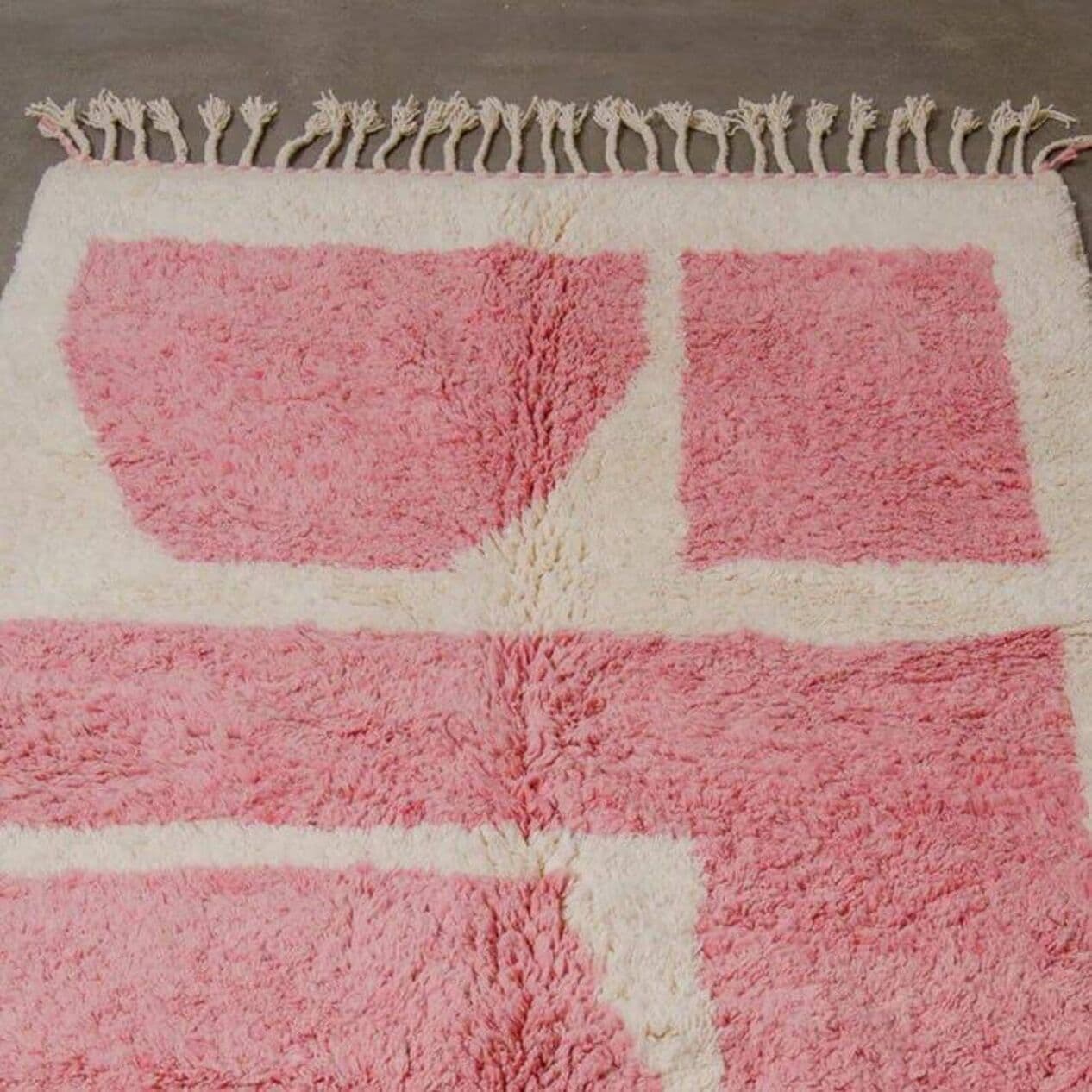 Ręcznie tkany dywan 150x250 cm, wełna, różowy, Maroko - 204004