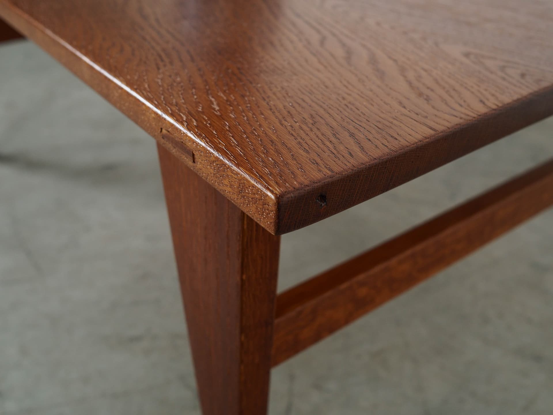 Stolik kawowy, brązowy, dąb, Dania, lata 70. - 222287