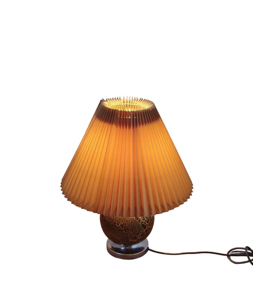 Lampka stołowa Art Deco, beżowy abażur, drewno czarne złote, metal srebrny, lata 60.