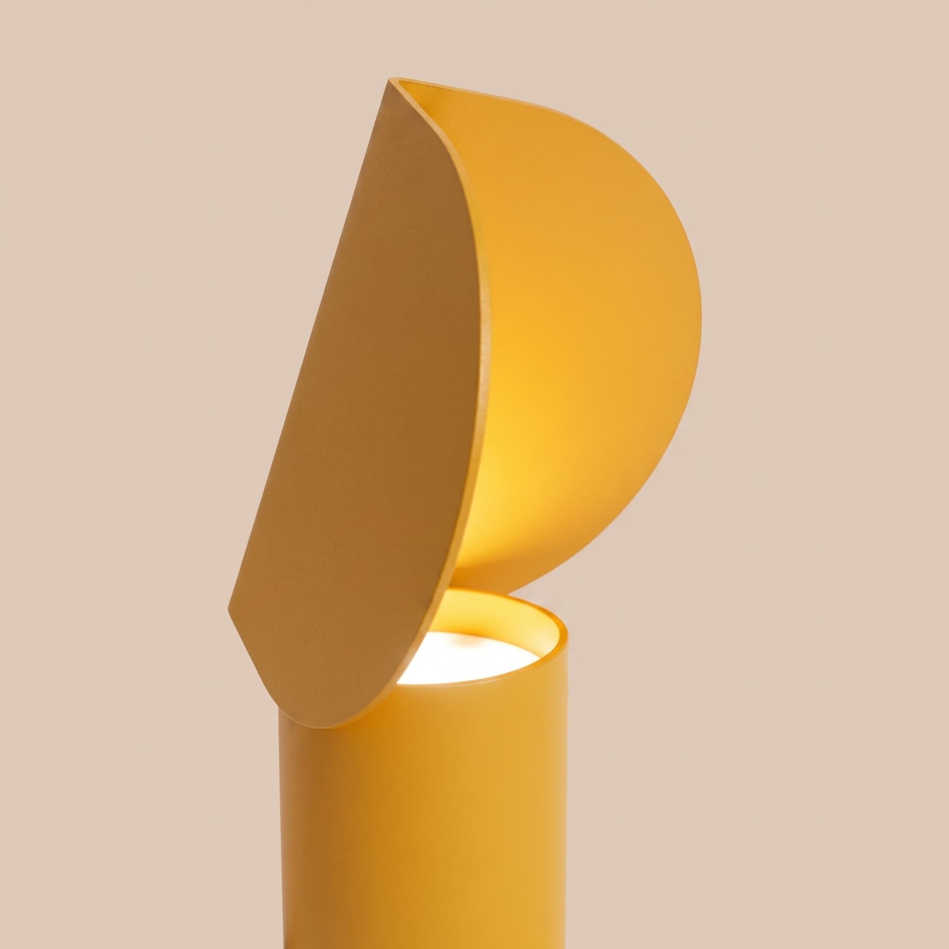 Lampa biurkowa BISCUIT żółta, Thoro - 311069