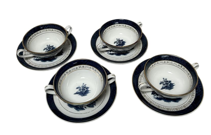 Zestaw czterech bulionówek Double Phoenix, porcelana kremowa, kobaltowy niebieski, złote wykończenia, Japonia, lata 50.
