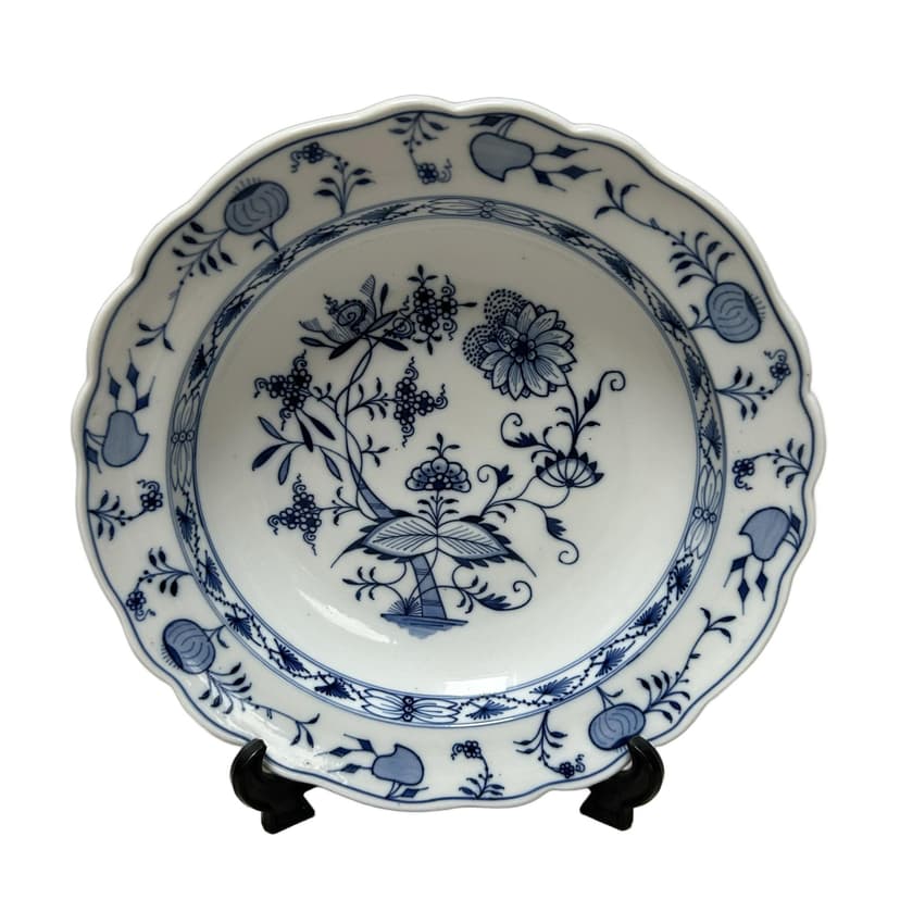 Talerz głęboki Zwiebelmuster 27 cm, porcelana biała kobaltowa, Meissen, Niemcy, XIX w.