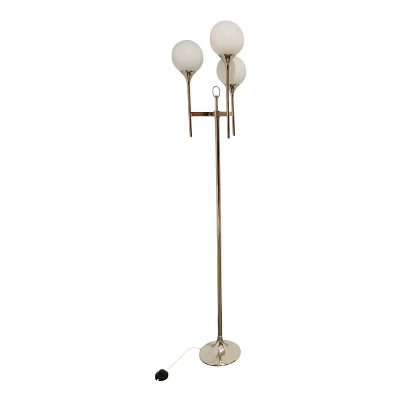 Floor lamp, silver chrome, white glass, by G. Sciolari, Italy, 1970s.