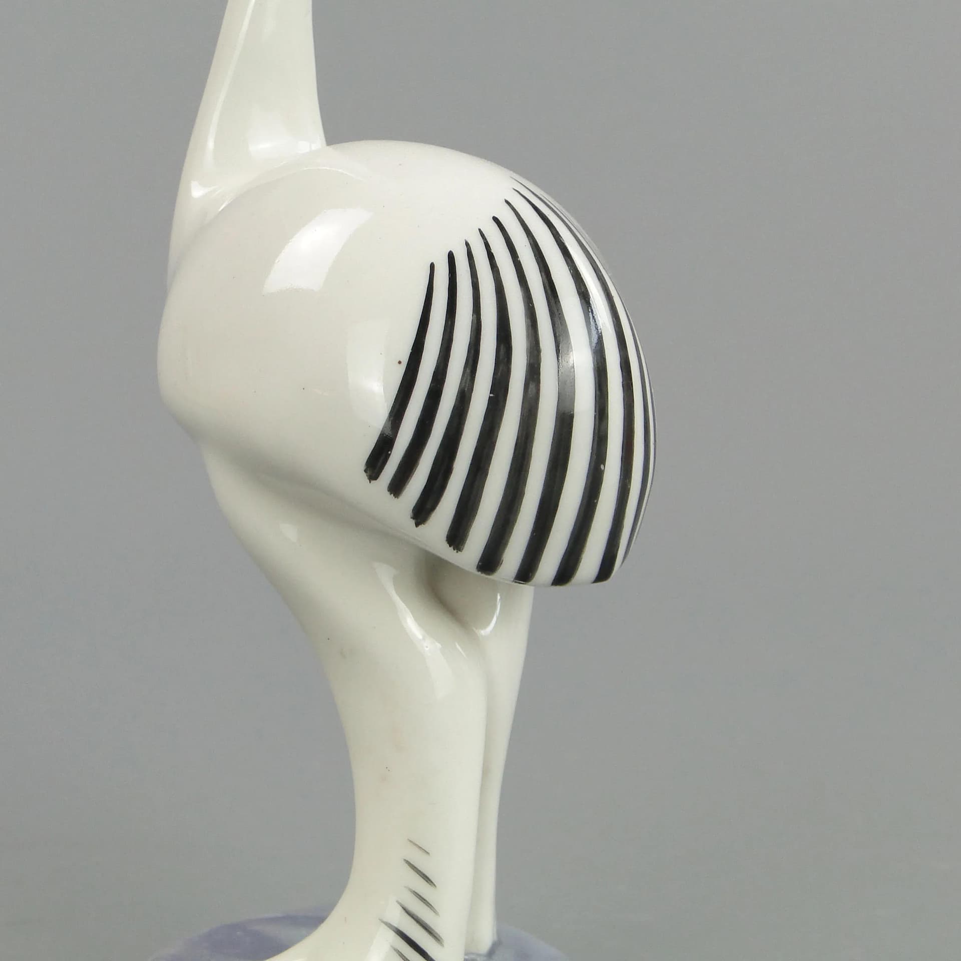 Ivory Porcelain Ostrich Figurine, by H. Orthwein, Poland, 1960s - 25525
