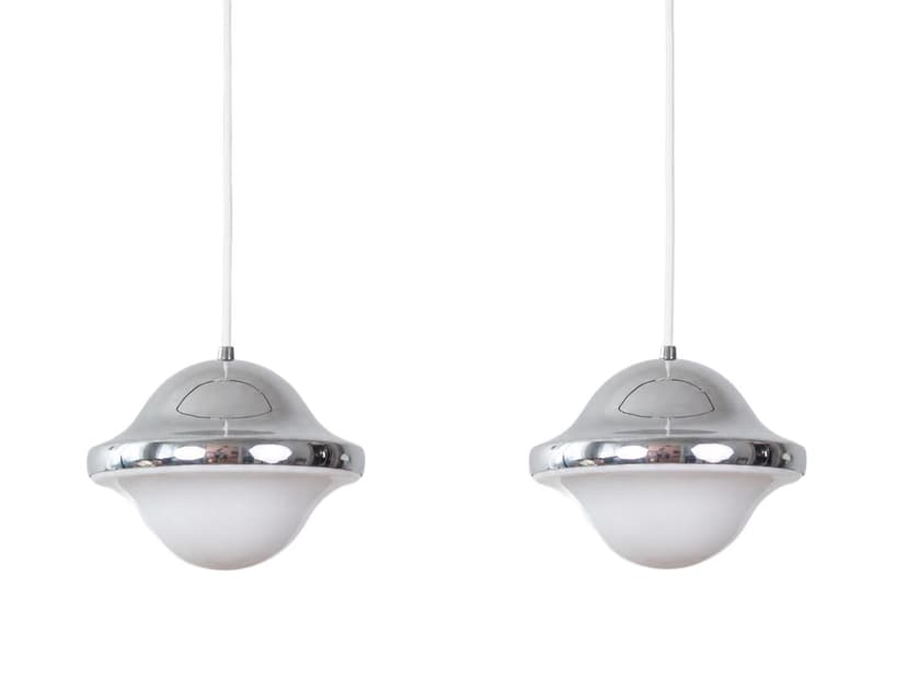 Para lamp wiszących Bubi, metal srebrny, szkło białe, proj. H. Koppel, Louis Poulsen, Dania, lata 70.